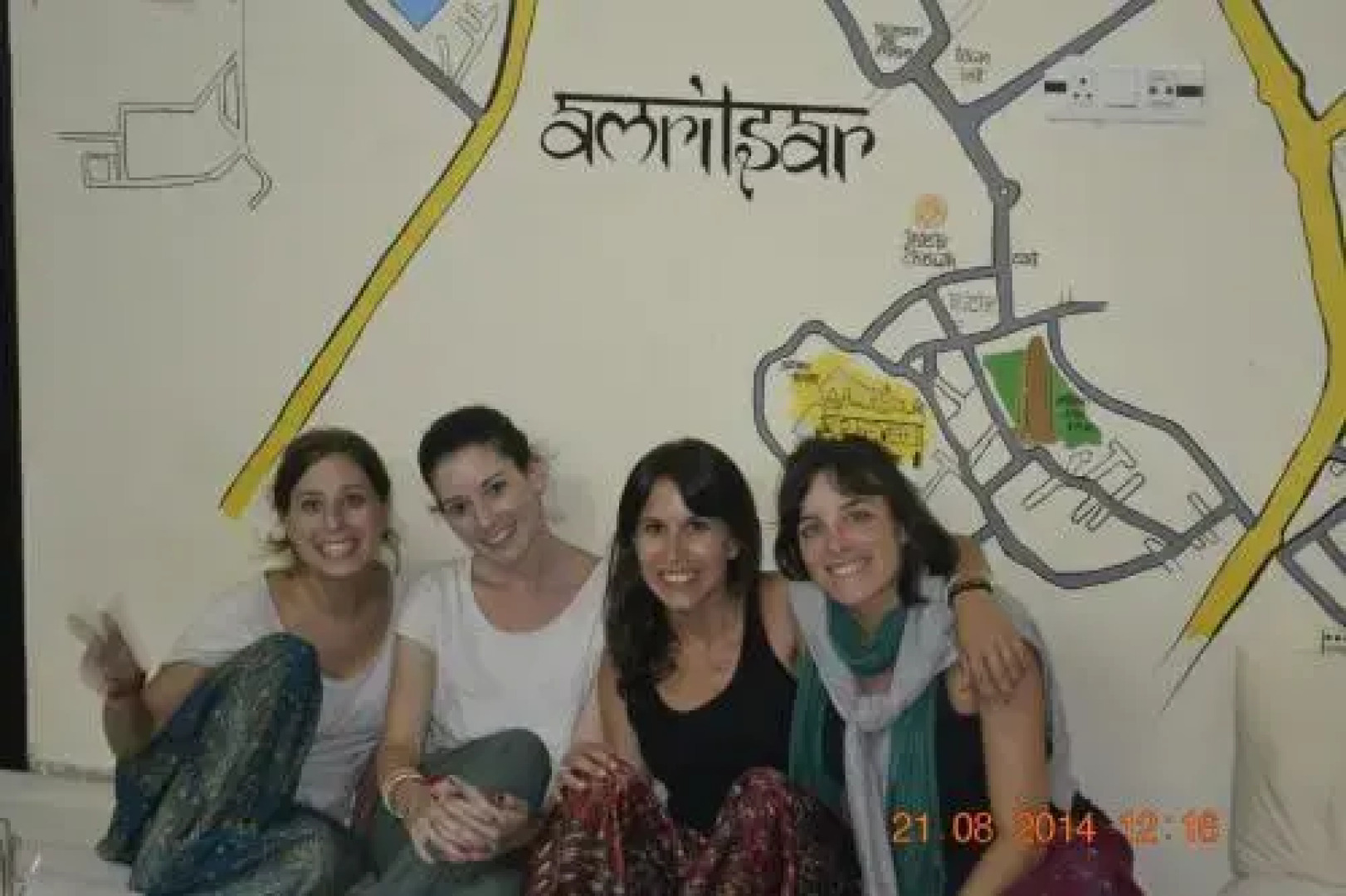 Jugaadus' Eco Hostel