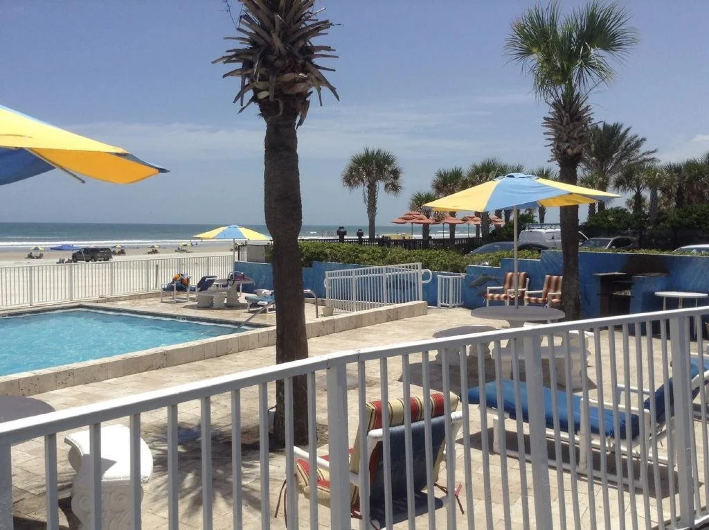 Sunrise Inn On The Beach