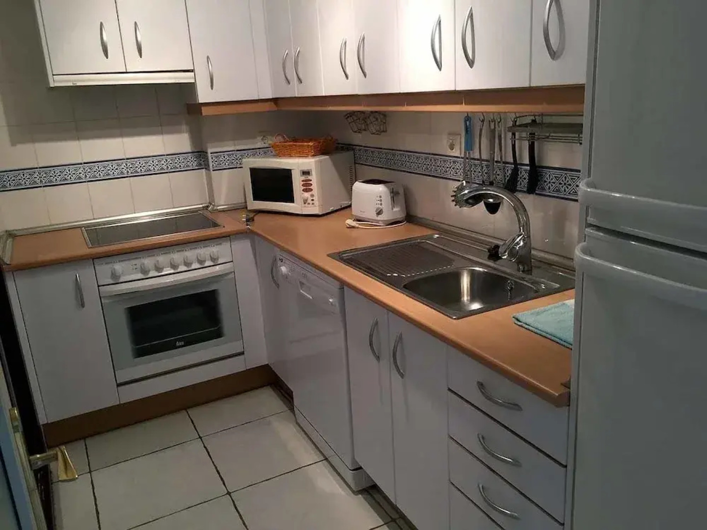 Venavera I42d - 2 Bed Penthouse 2 Baths Beach Walk