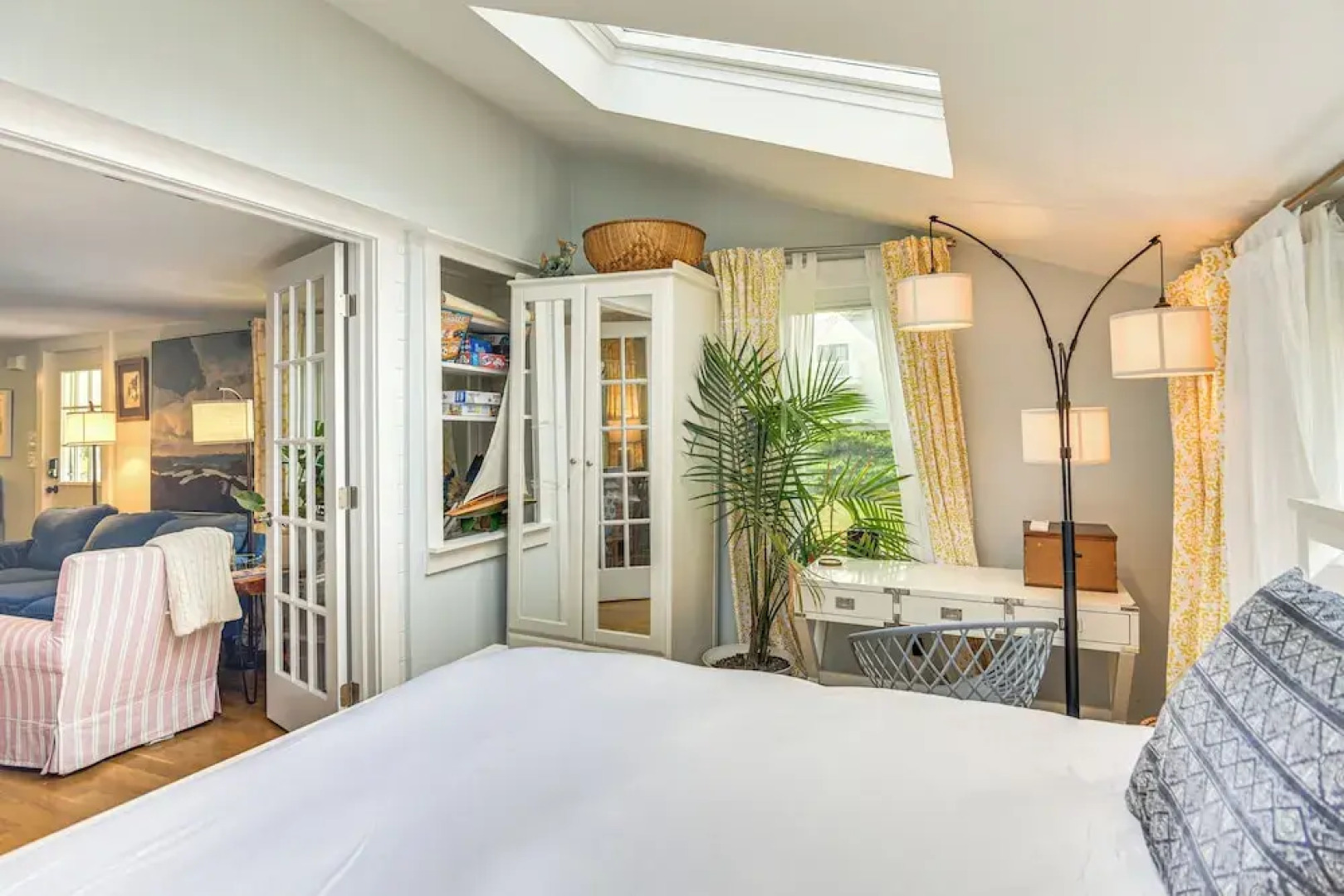 Private Heated Pool: Family Cottage in Plymouth!