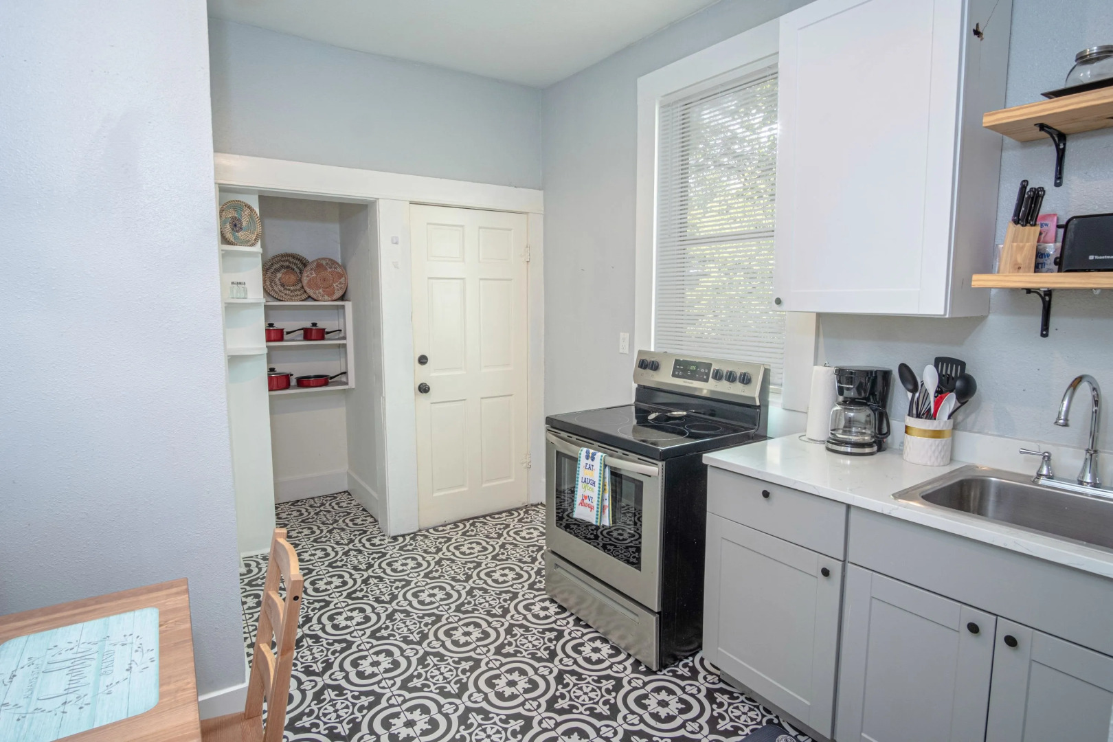 Las Carolinas #4 Cozy 1BR/1BA Sleeps 5