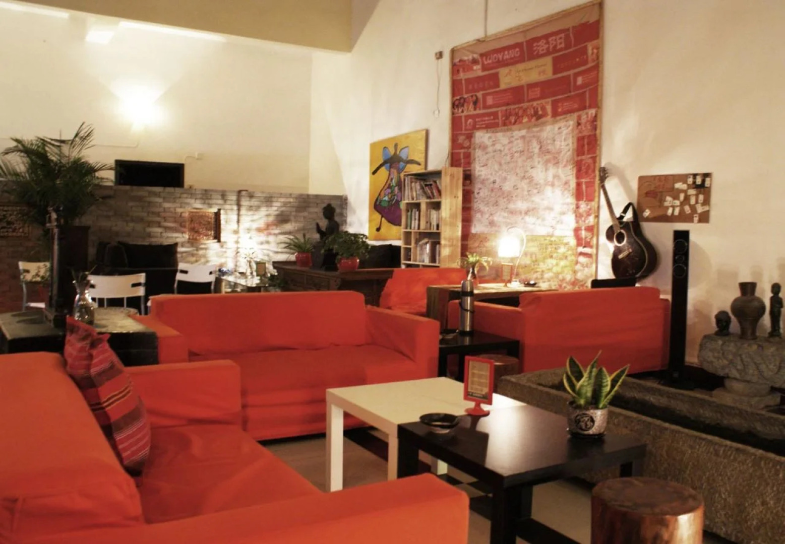 Luoyang Longmen Youth Hostel