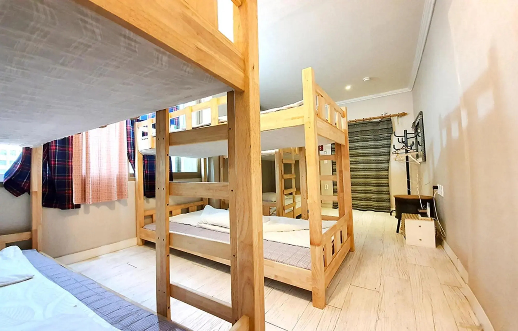 Pohang Youngildae Guesthouse Hostel