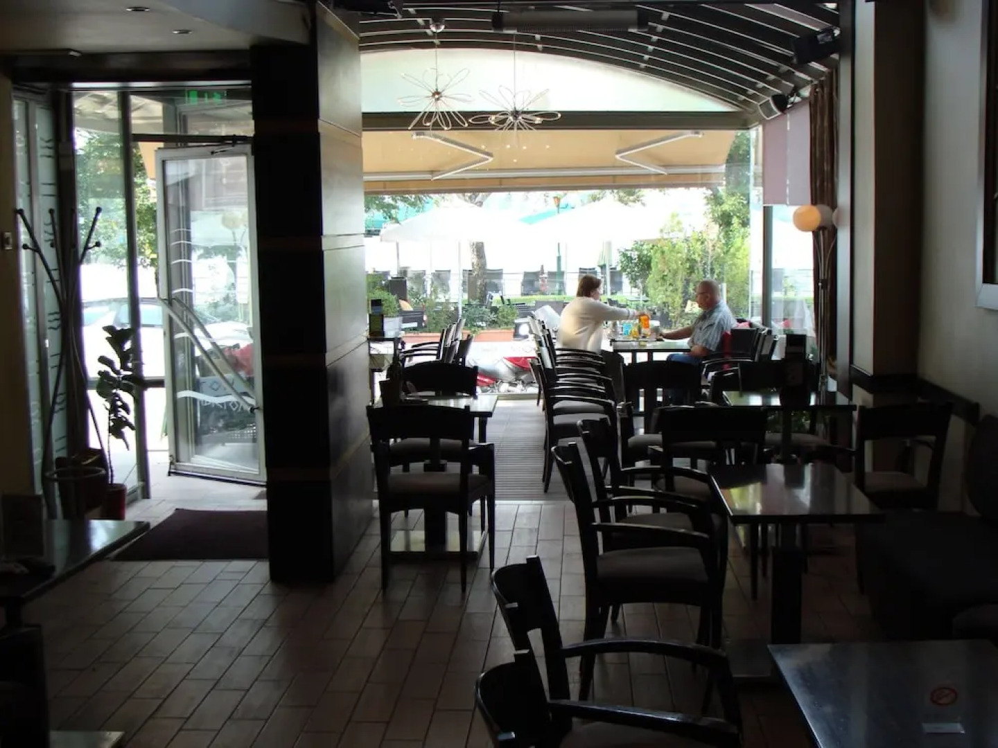 Idiston  Rooms & Suites