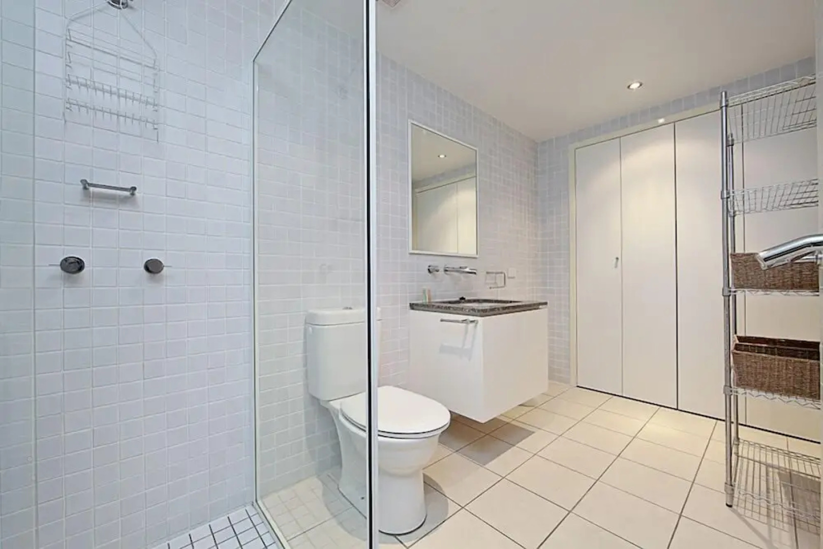 Accommodate Canberra - The Avenue