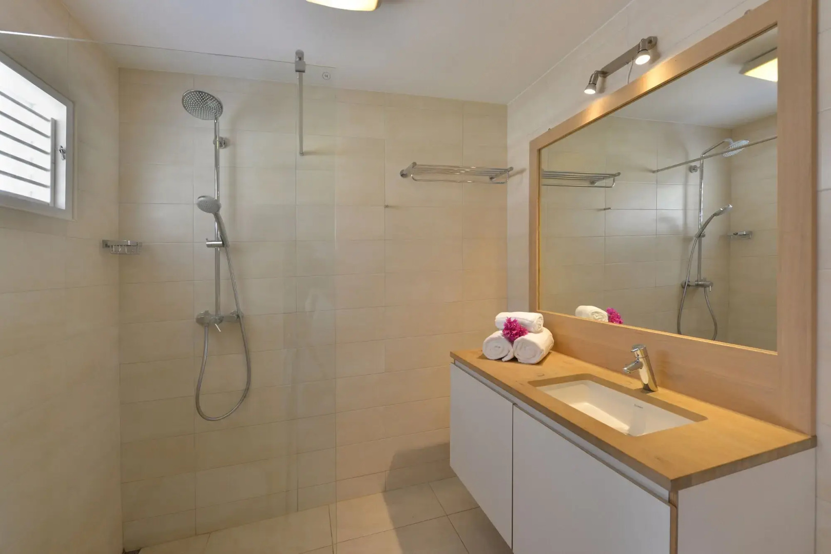 Chogogo Dive & Beach Resort Curacao