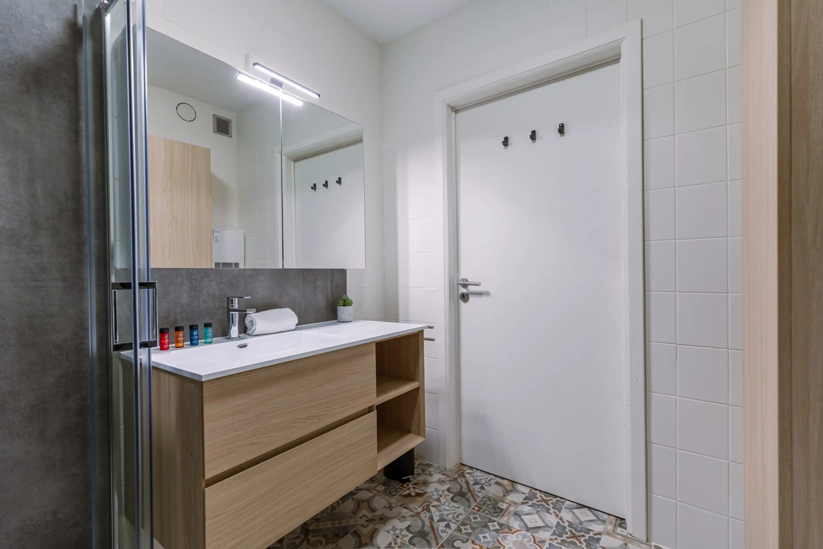 Charming apartment near the beach