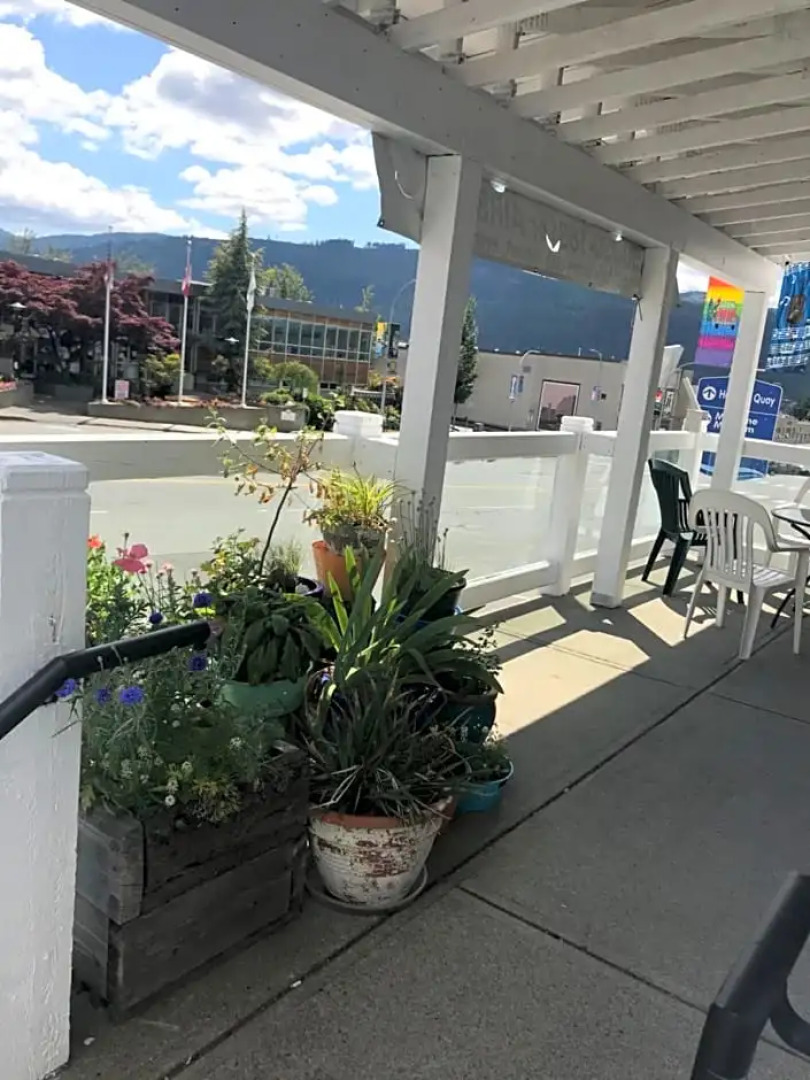 Char's Landing Hostel