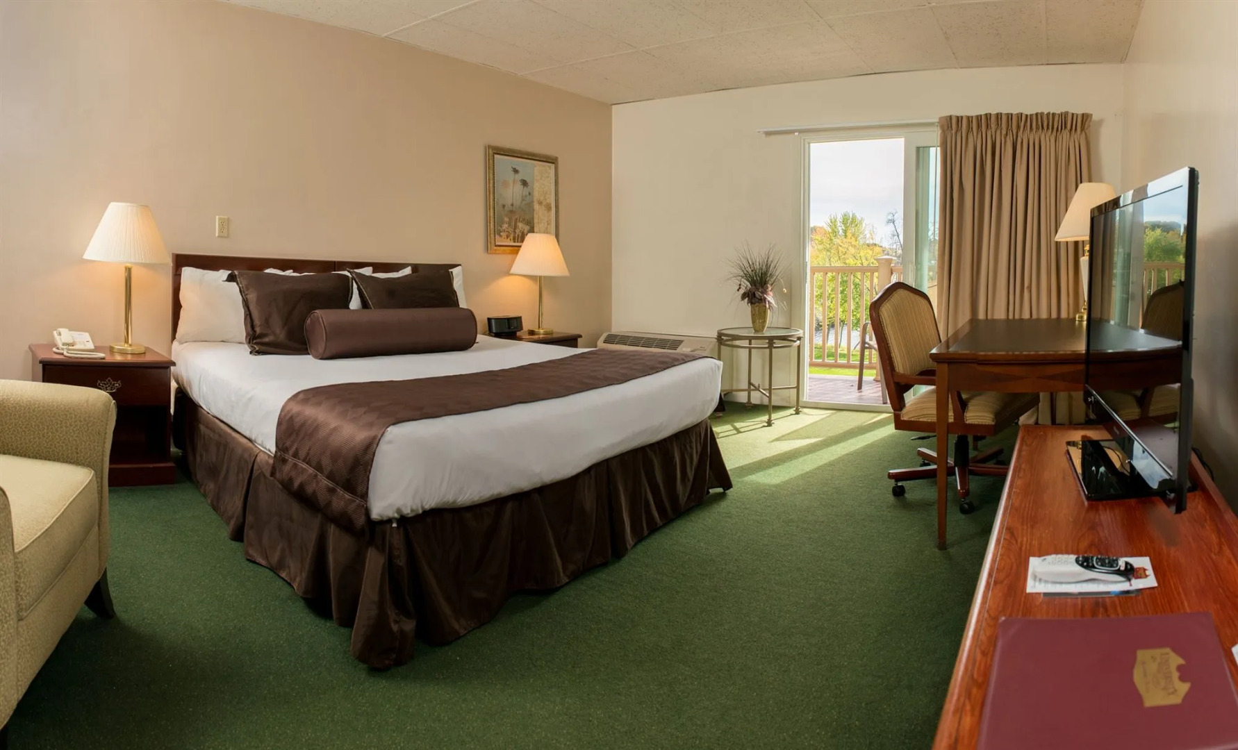 University Inn Academic Suites