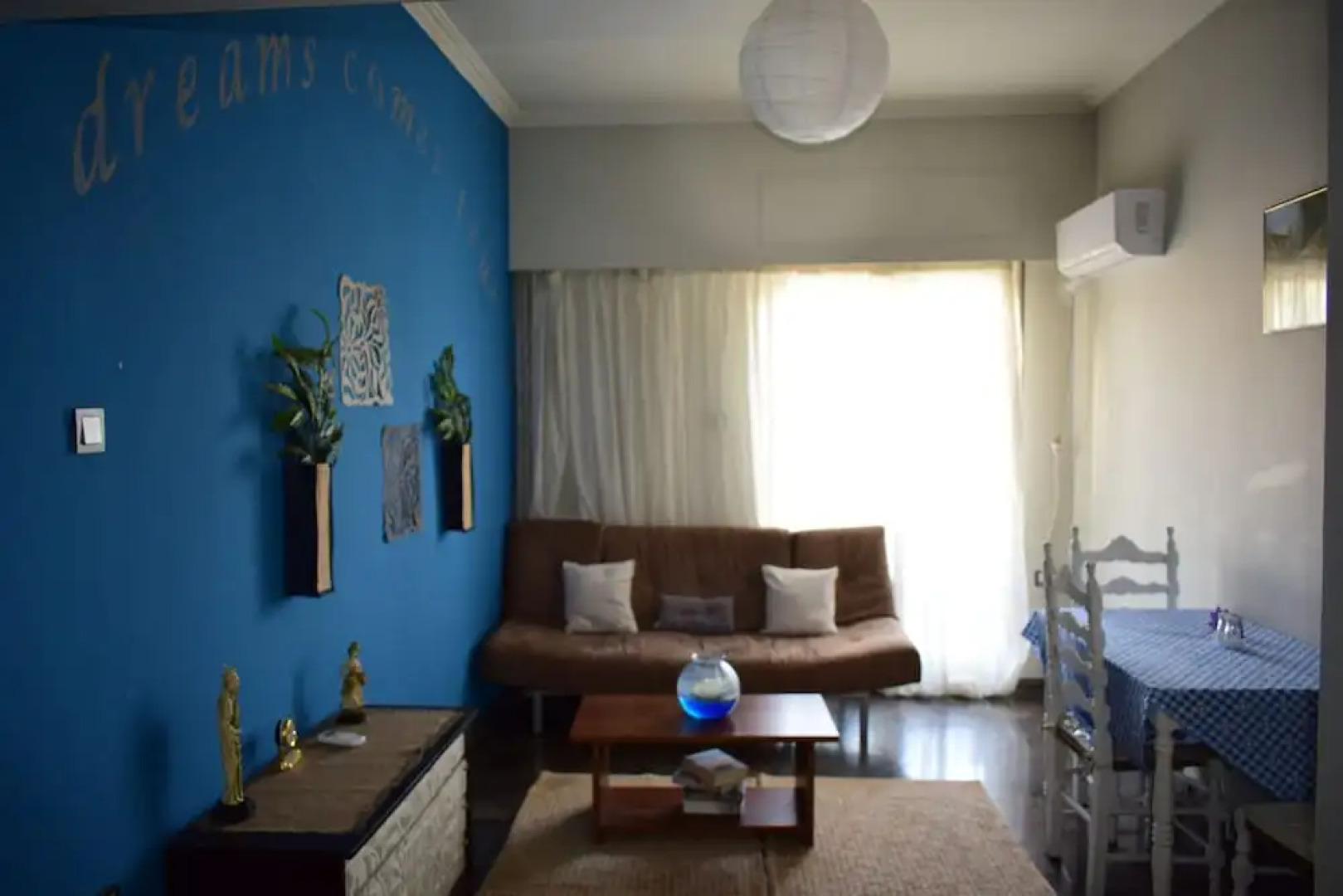 6 People Apartment near Downtown