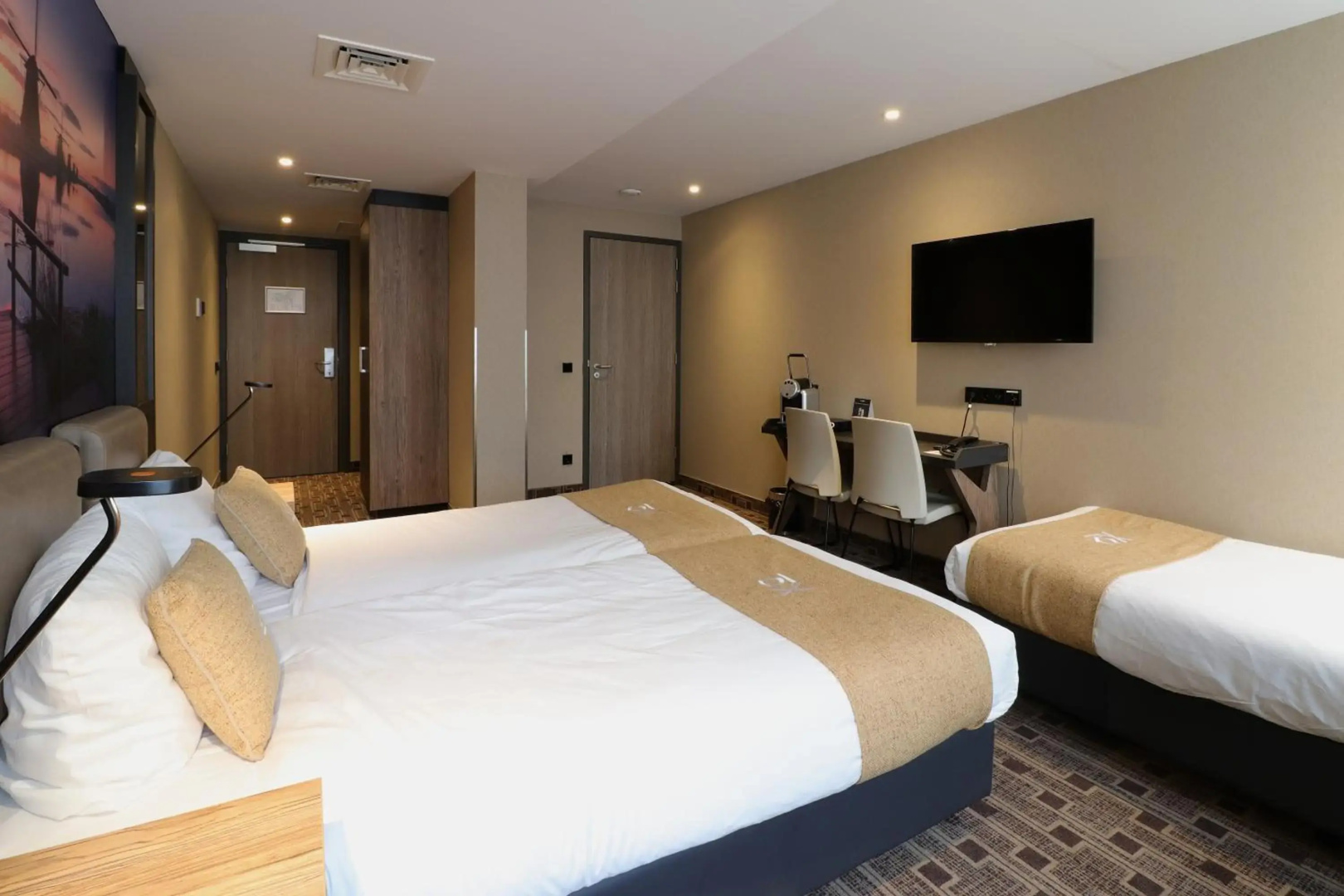 XO Hotel Inner