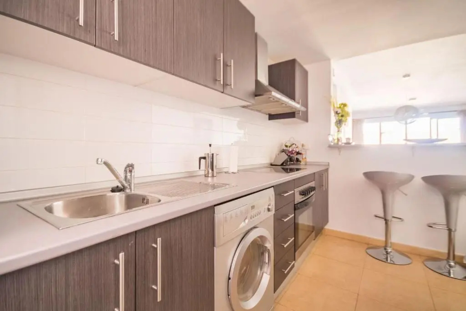 Beautiful 2 Bedroom Apartment - EO6821MM