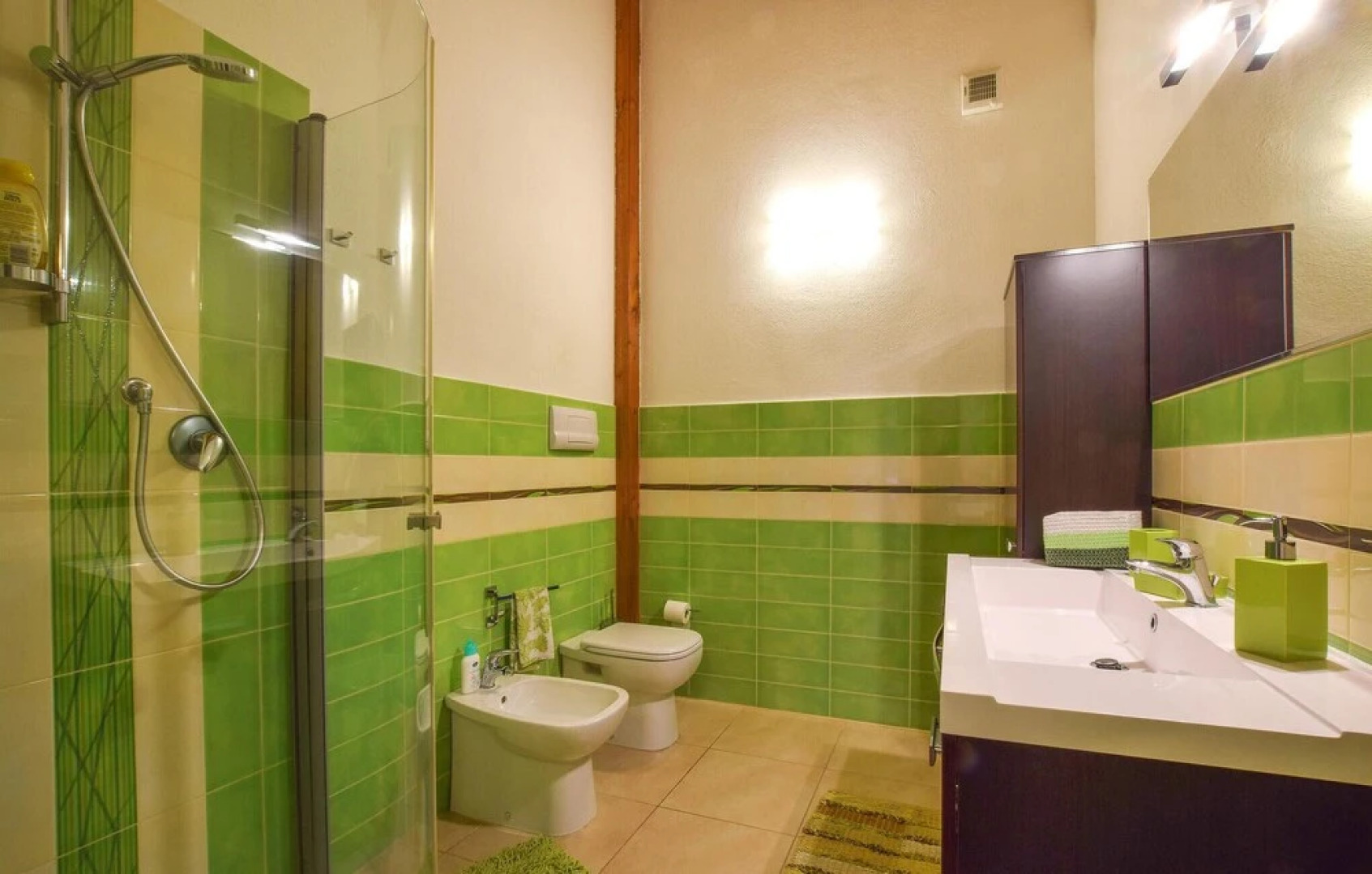 Awesome Home in Furnari With 5 Bedrooms and Wifi