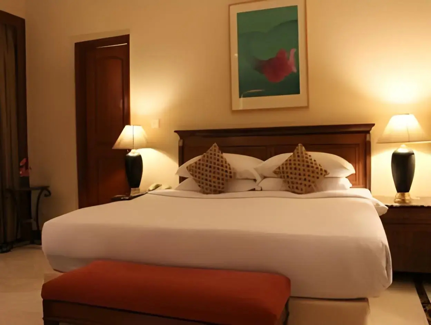 The Hans Hotel New Delhi