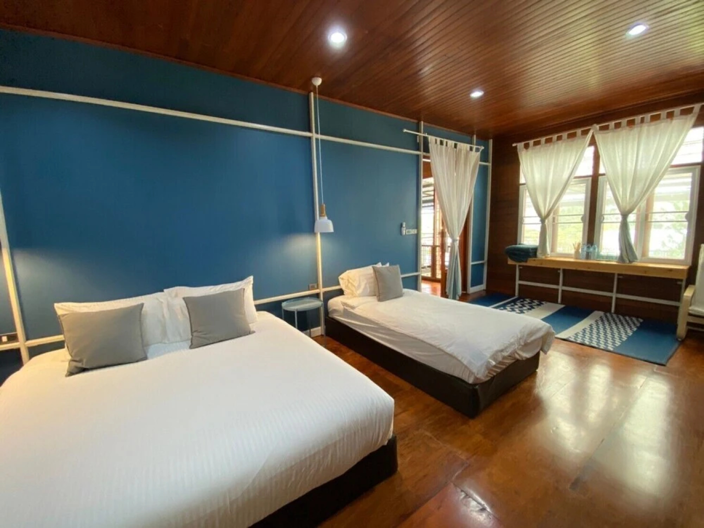 Lux Homestay