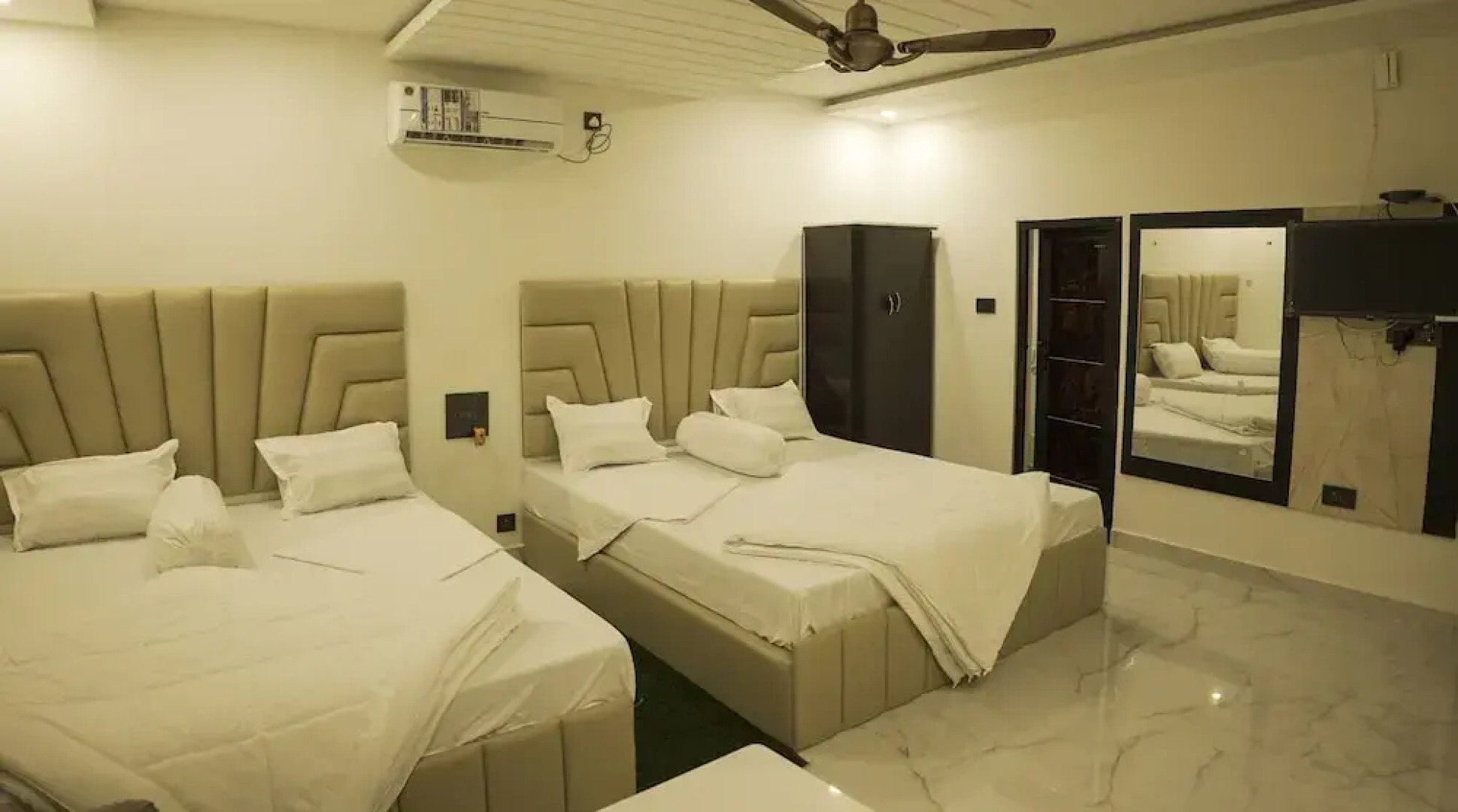 Lake View Village Resort