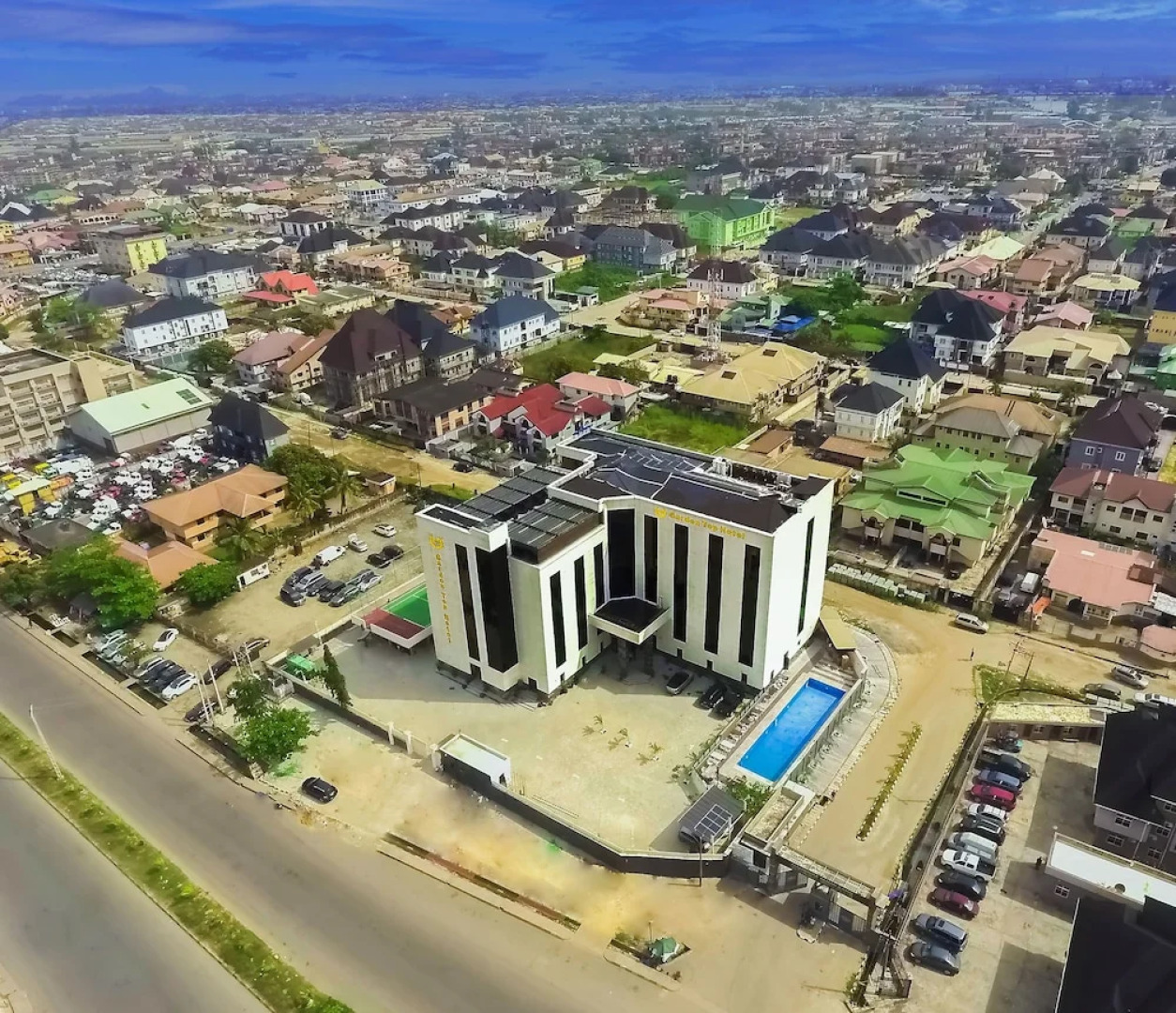 Garden Top Hotel Festac