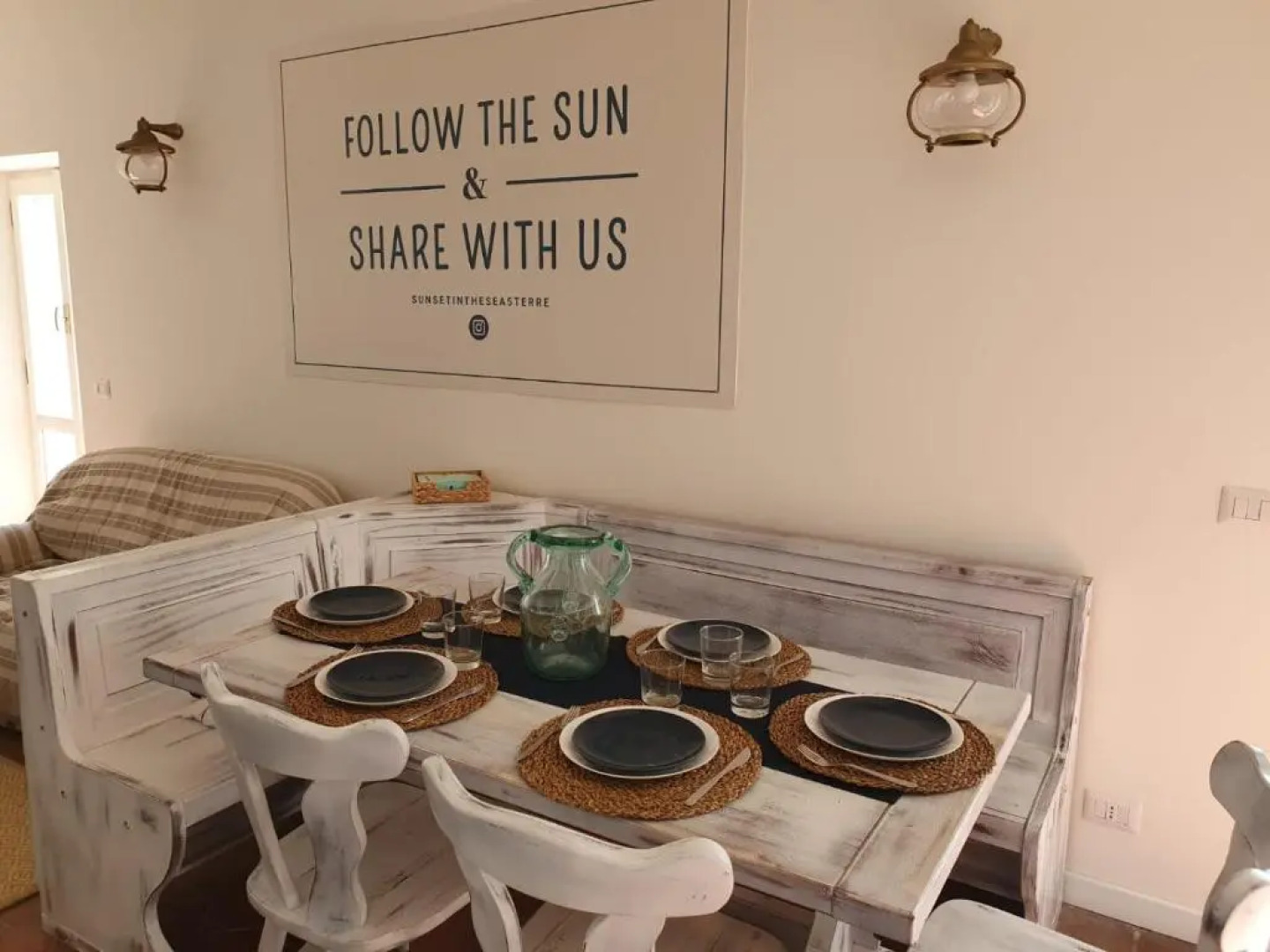 Sunset in the sea by Arbaspàa