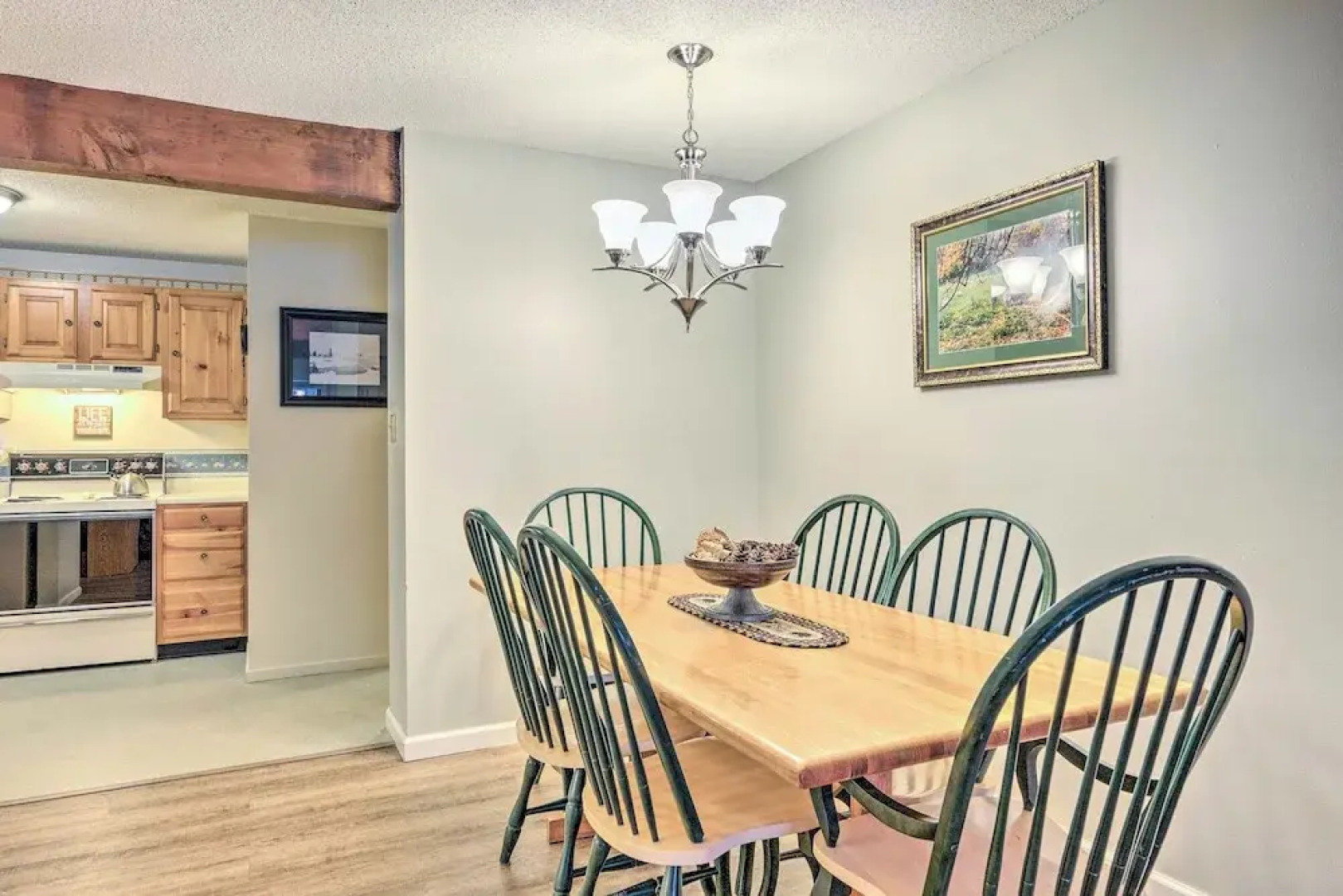 Bartlett Condo ~ 1 Mi to Attitash Resort!