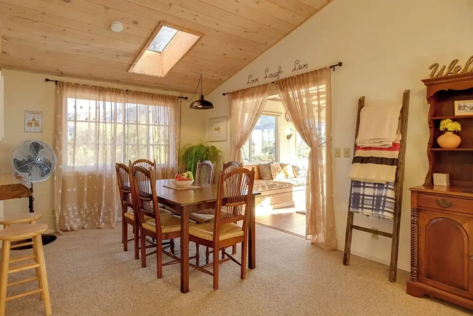 Secluded Mountain Hideaway < 8 Miles to Bass Lake!