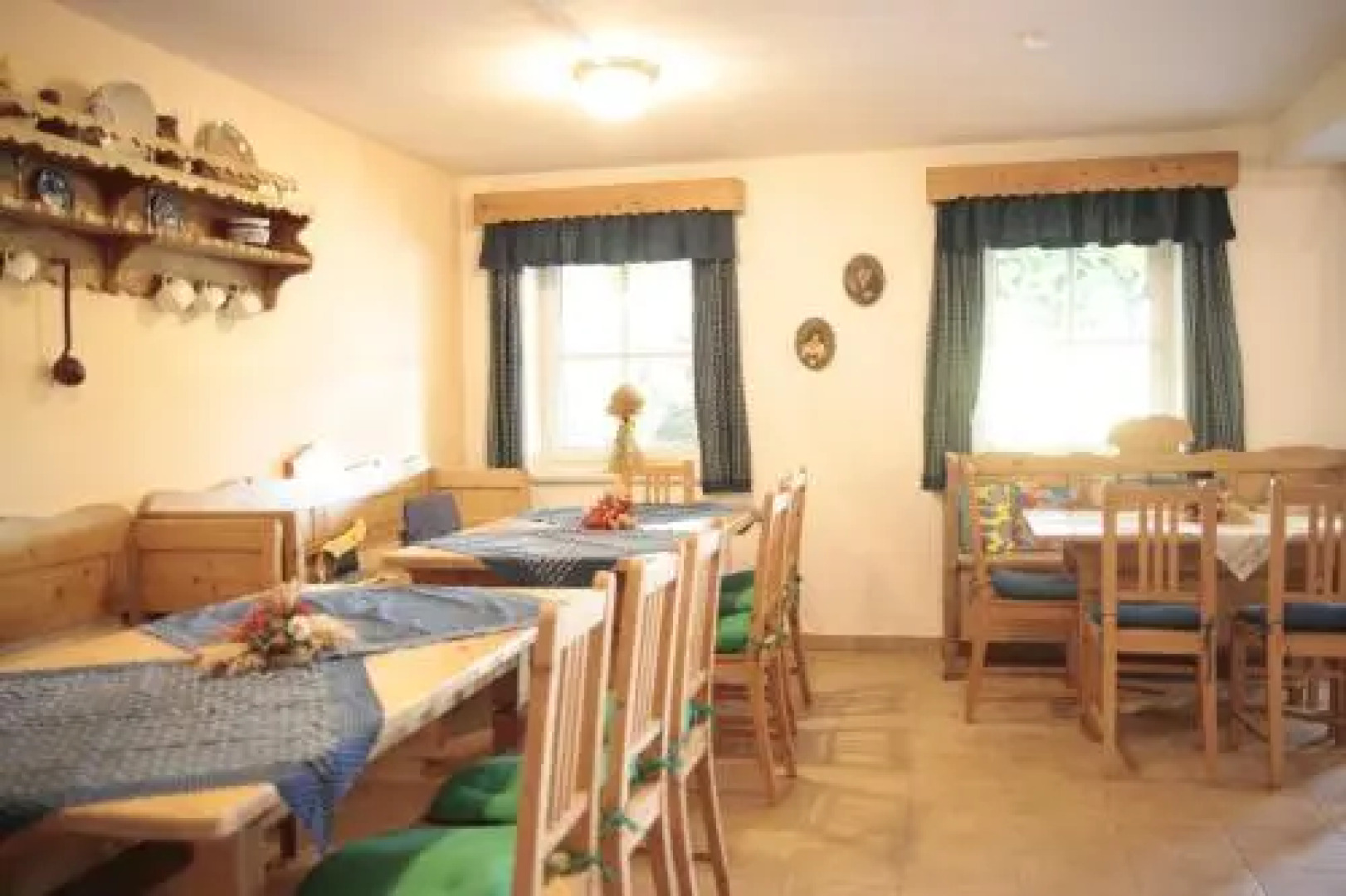 Ferienhof Uhudler-Arkaden