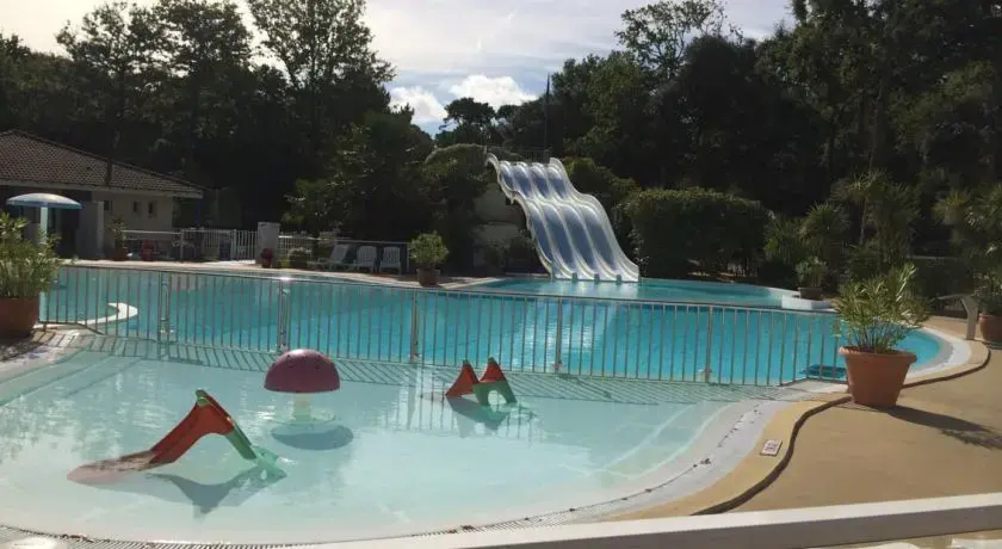 Locations Vacances les Pierres Couchées