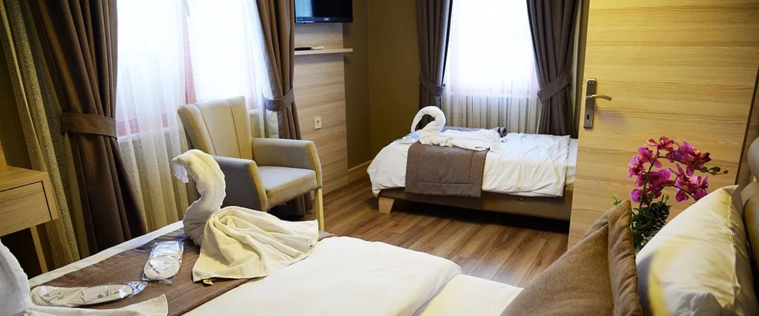 Al Khaleej Hotel