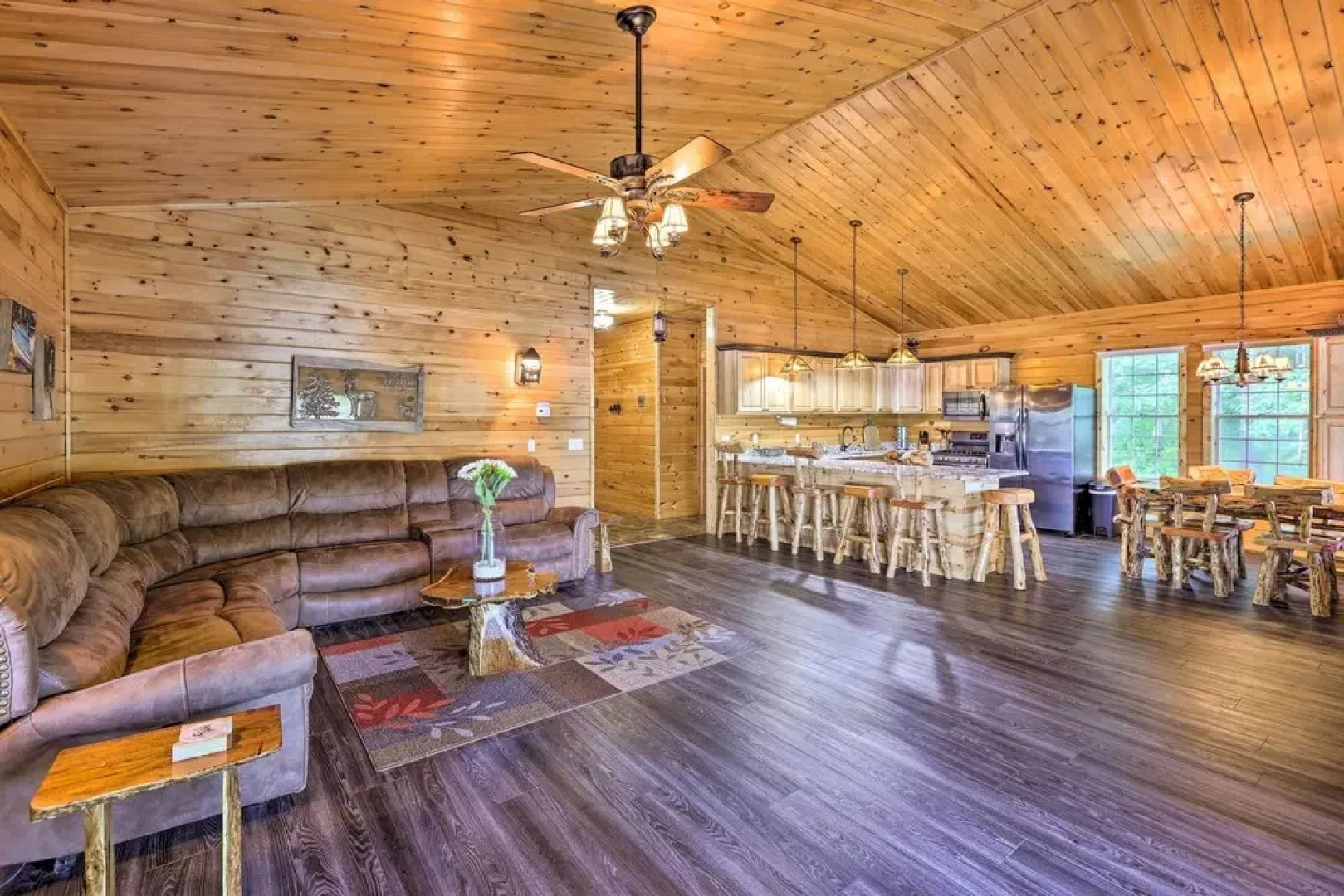 Sun-dappled Cadillac Gem w/ Kayaks & Grill!