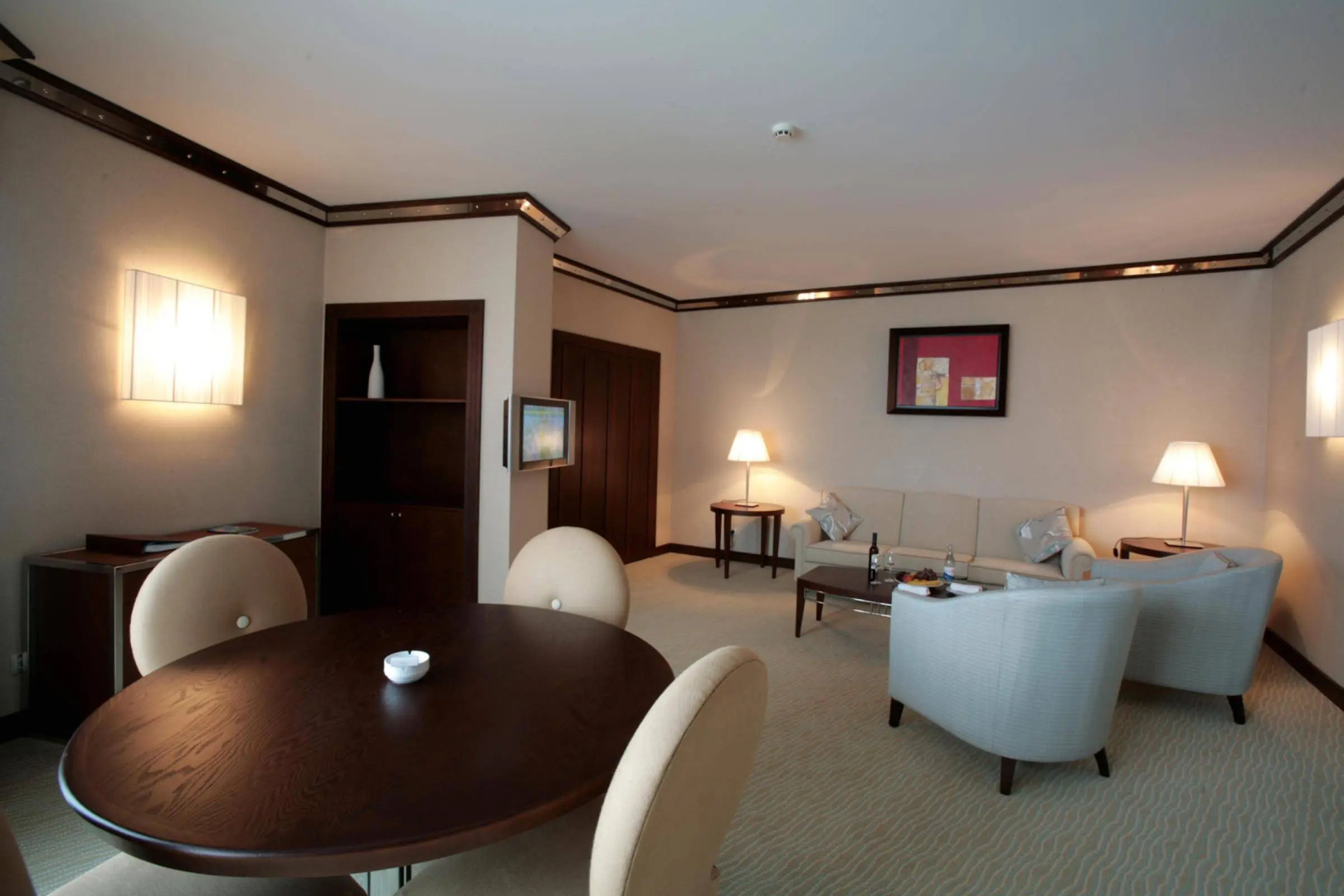 Sesimbra Oceanfront Hotel