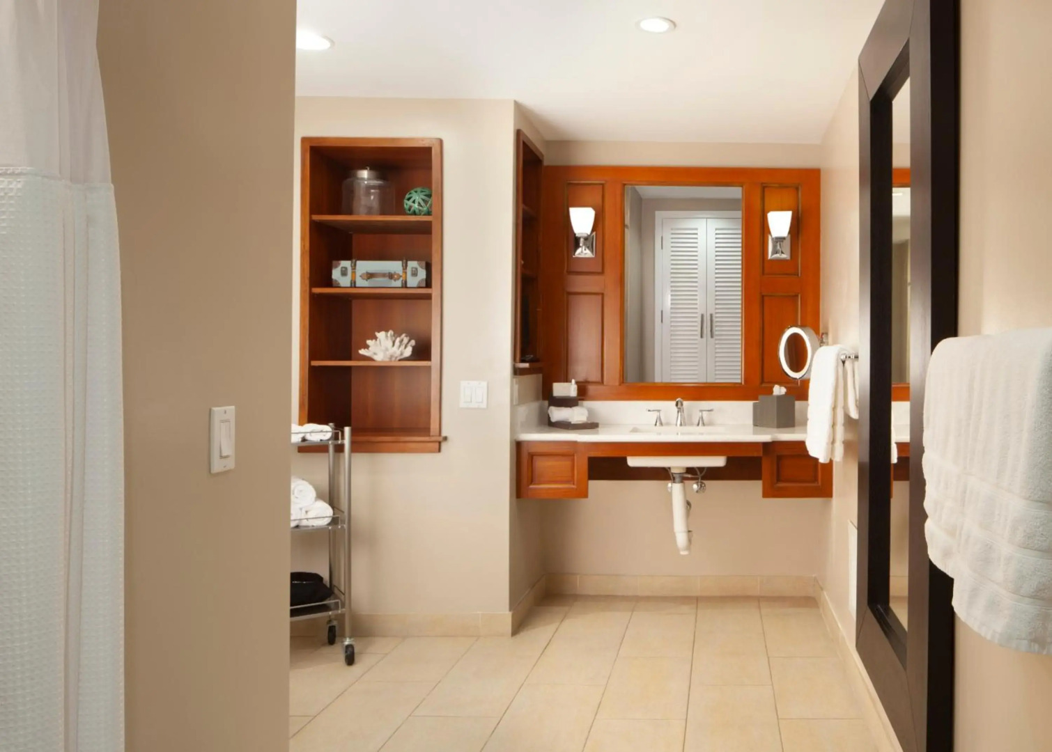 Pier House Resort & Spa