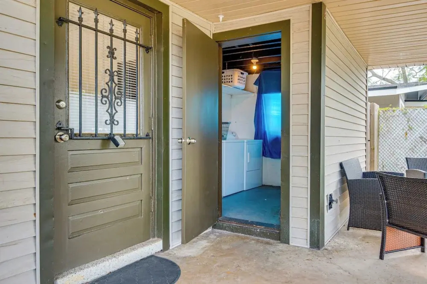 12 Mi to Beach: Home w/ Outdoor Dining in Cocoa!