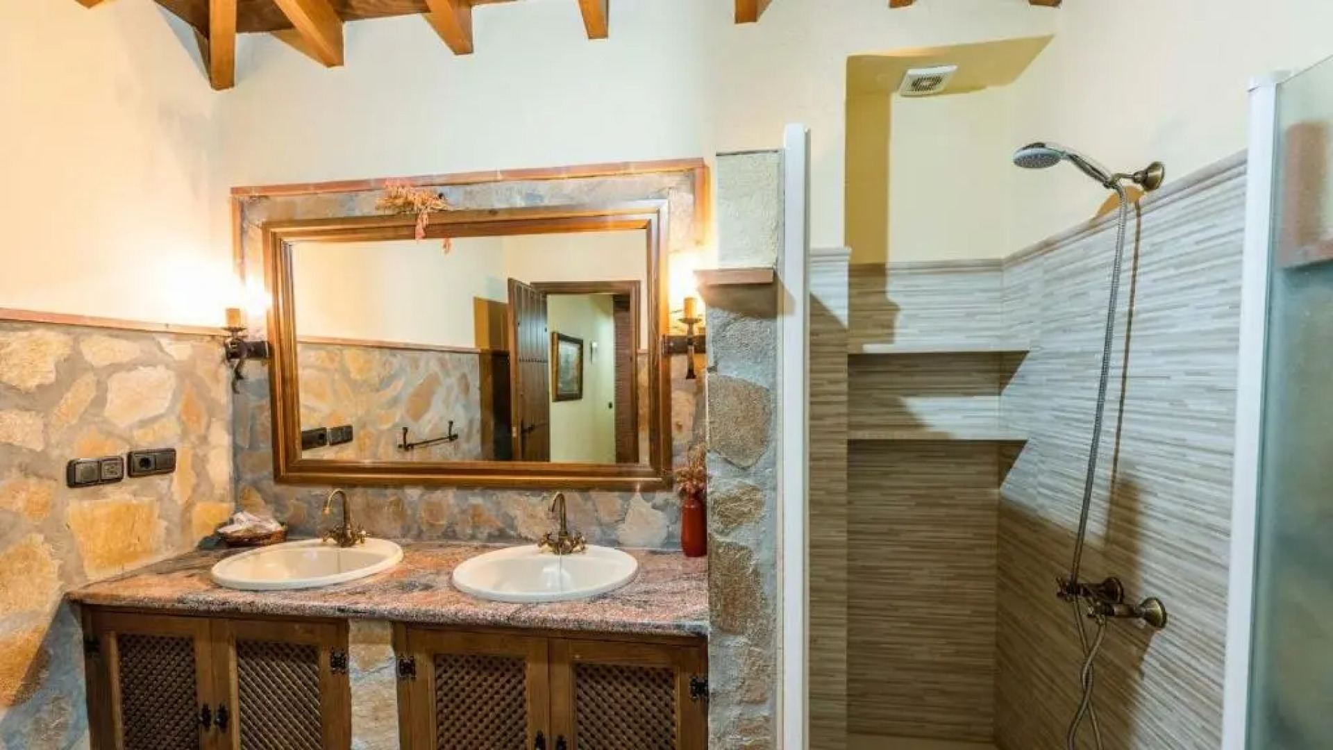 Casa Los Frailecillos Villanueva del Trabuco by Ruralidays