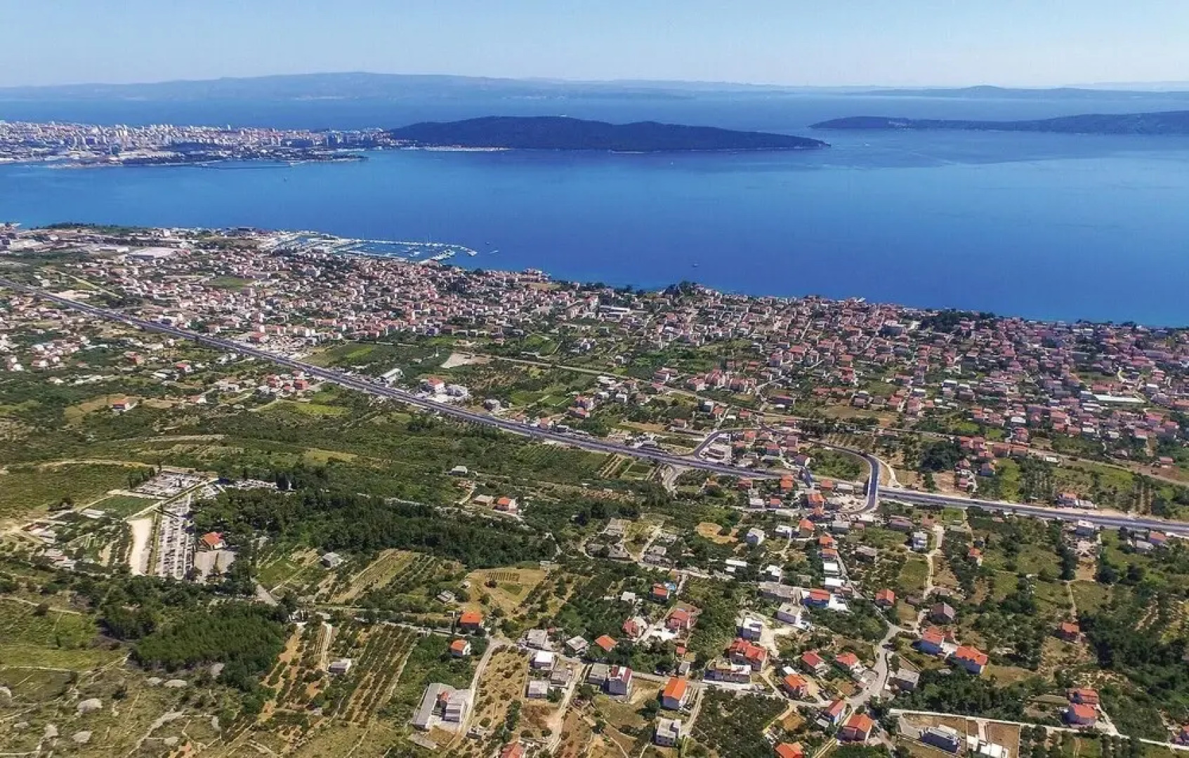 Nice Home in Kastel Gomilica With Sauna, Wifi and 2 Bedrooms