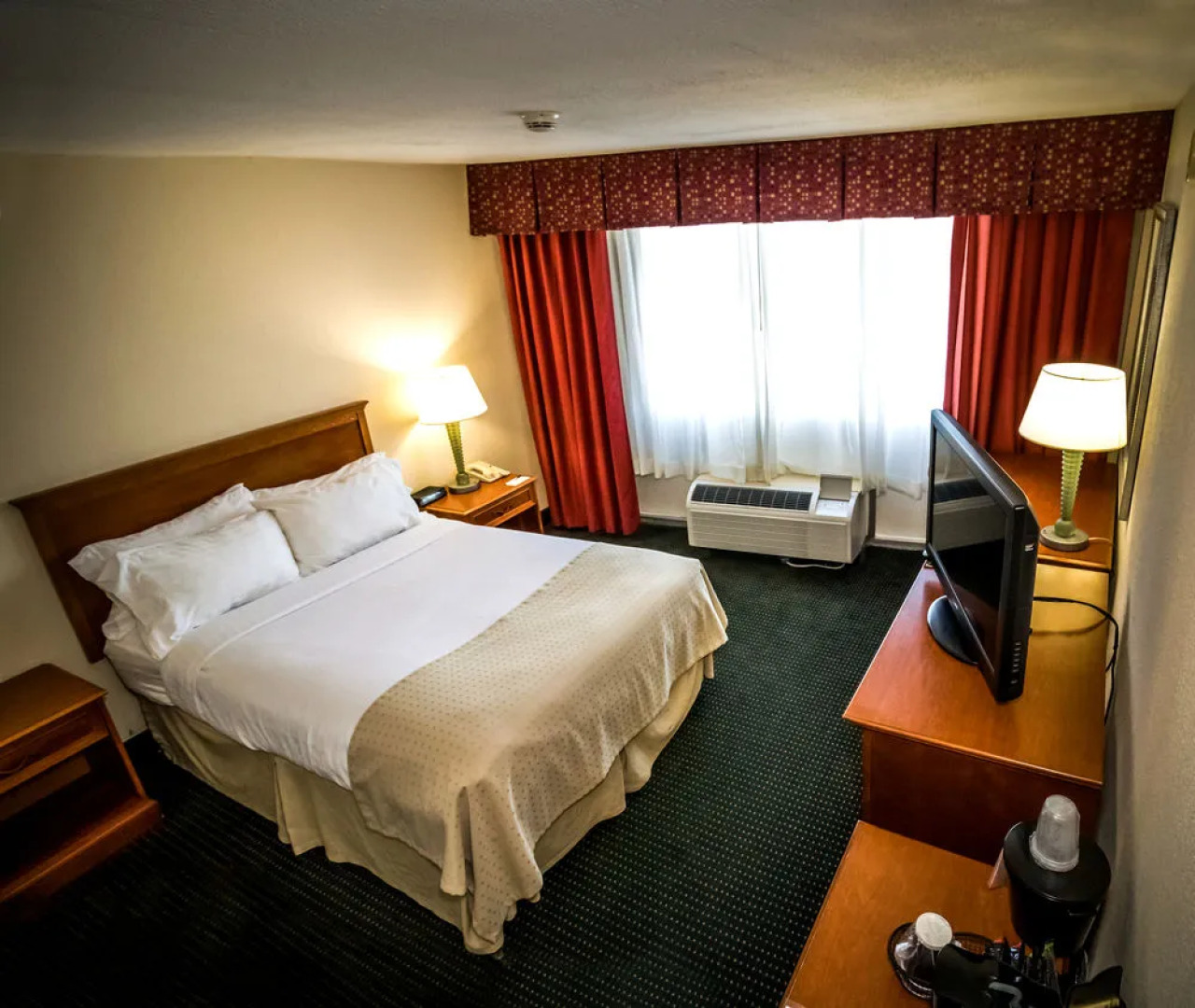 Best Western Premier Airport/Expo Center Hotel