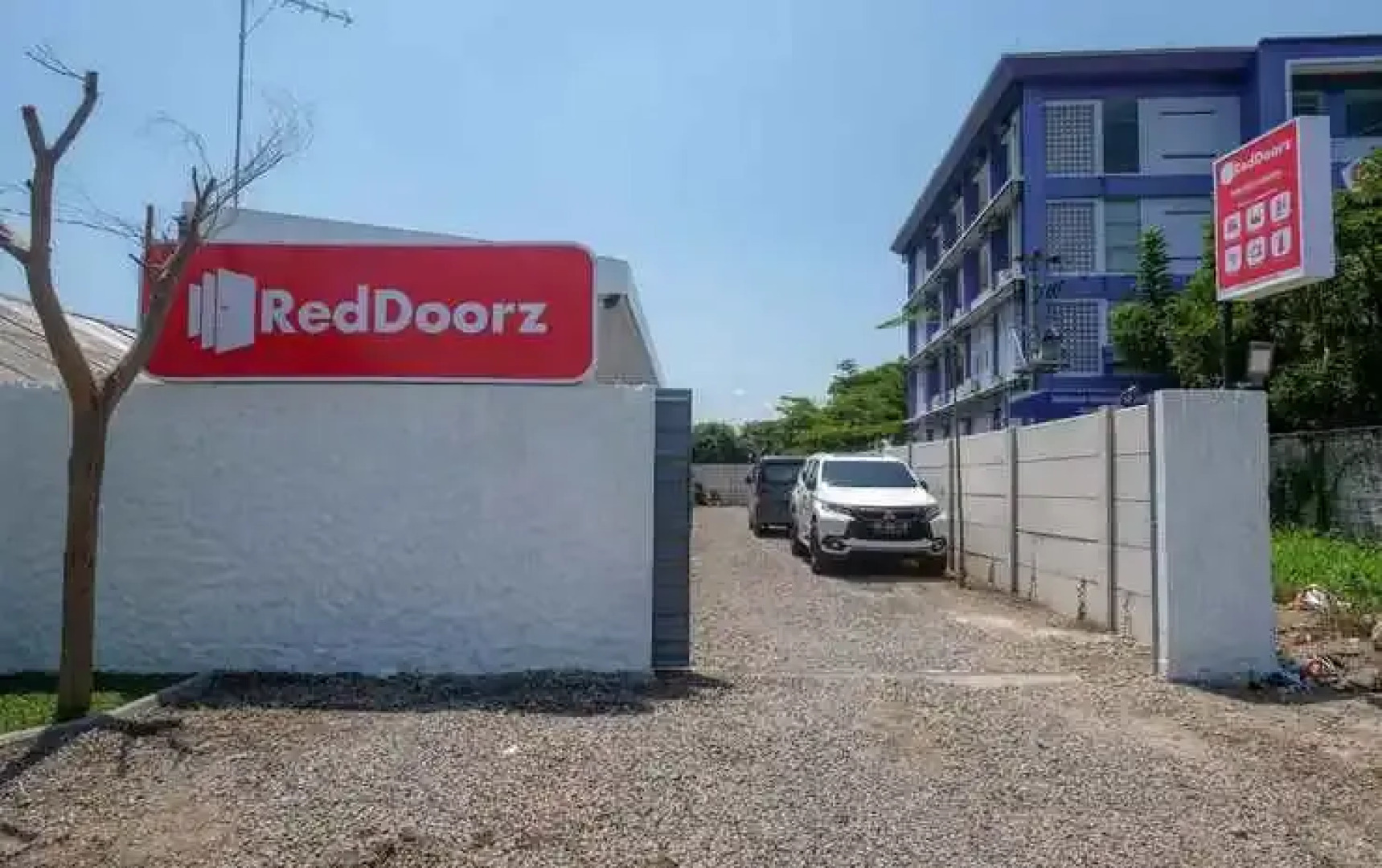 RedDoorz near Tugu Kartasura