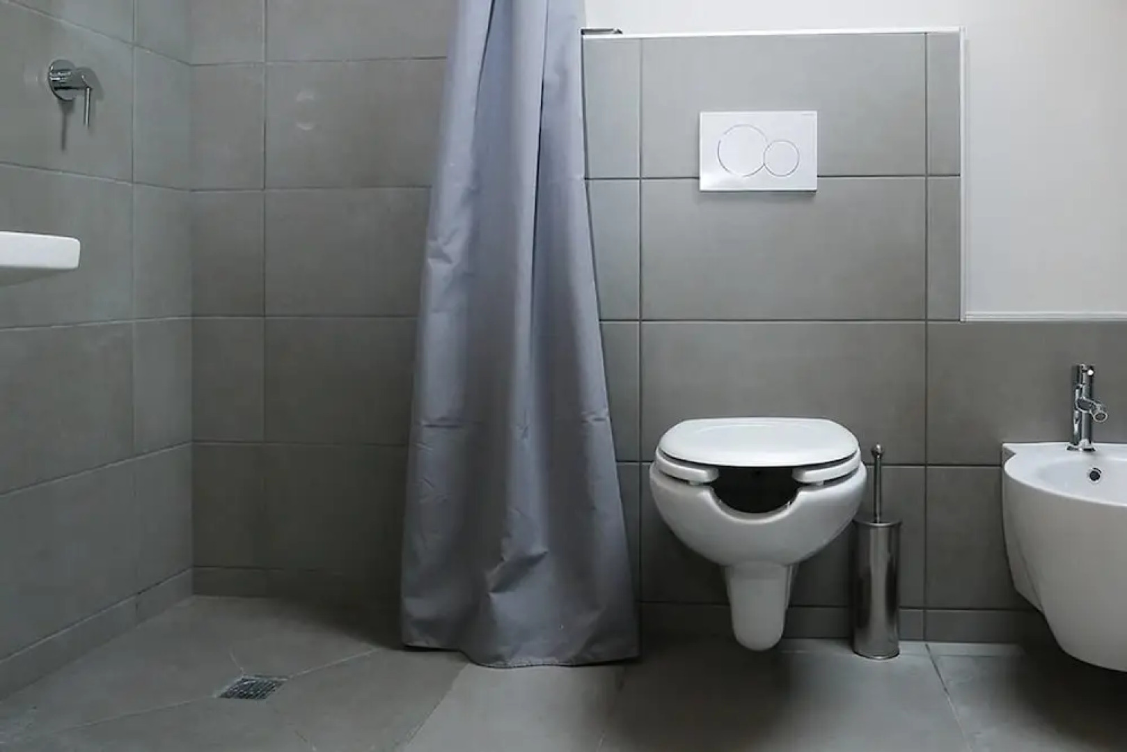 Stunning Family Friendly Italian Lakes 3 bed Villa With Pool, Wifi, Bbq, Lake Views