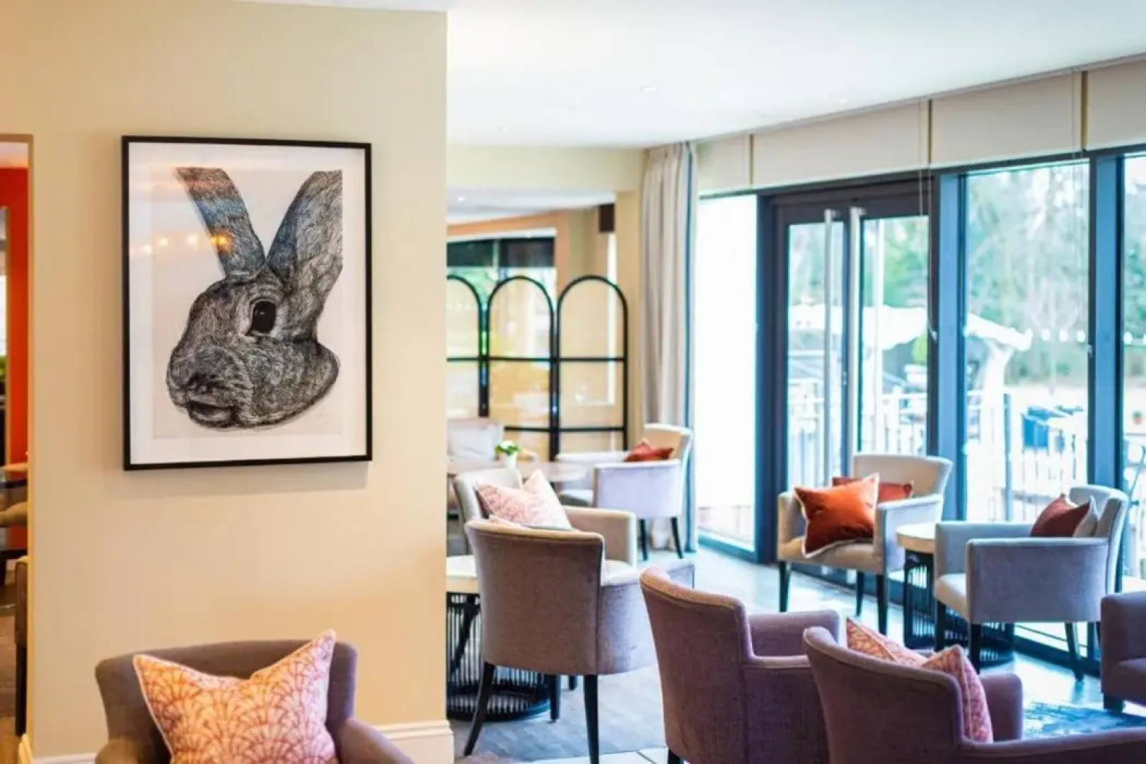 Hogarths Hotel