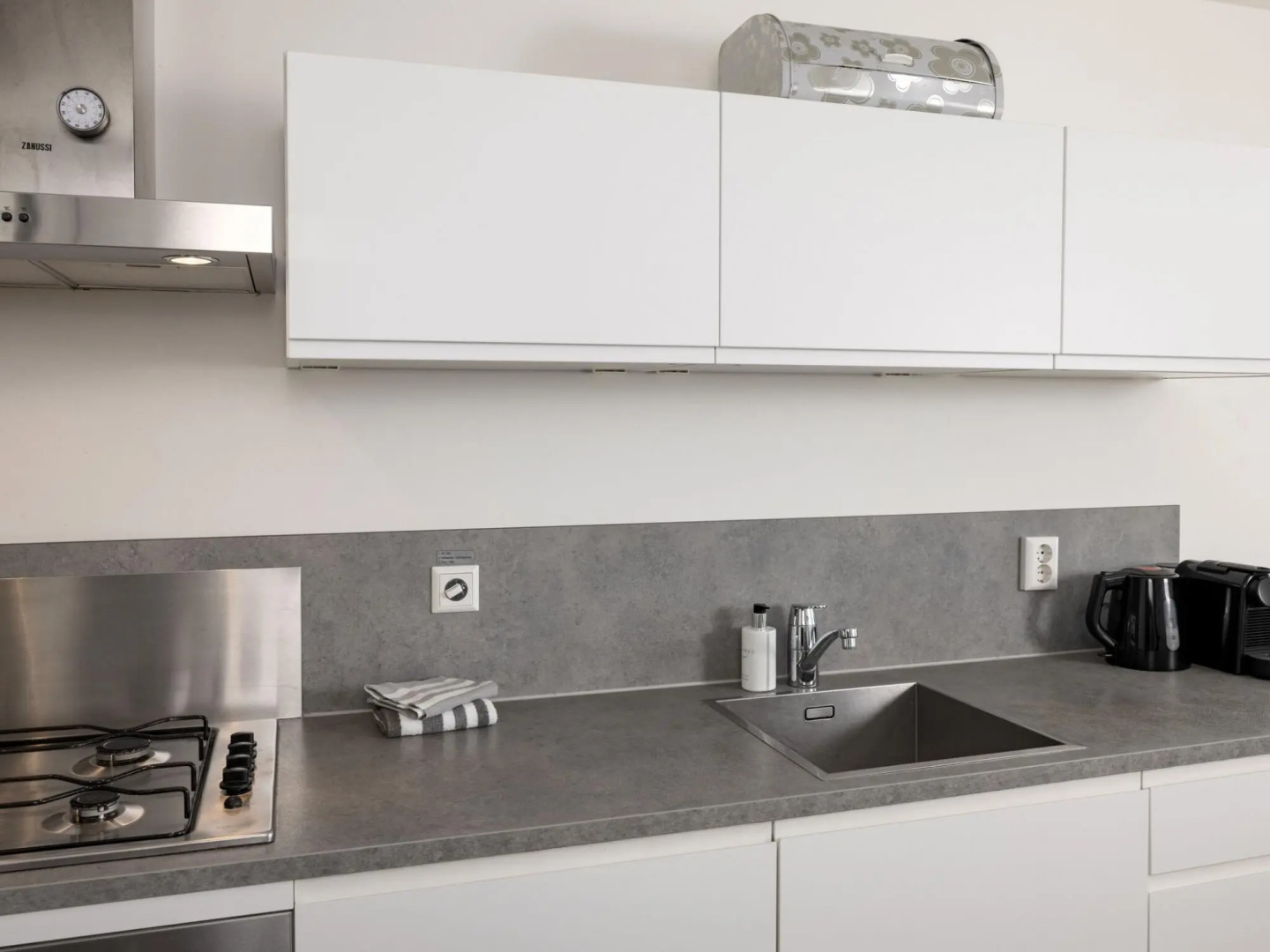 Beach House in a Dream Location on the Beach