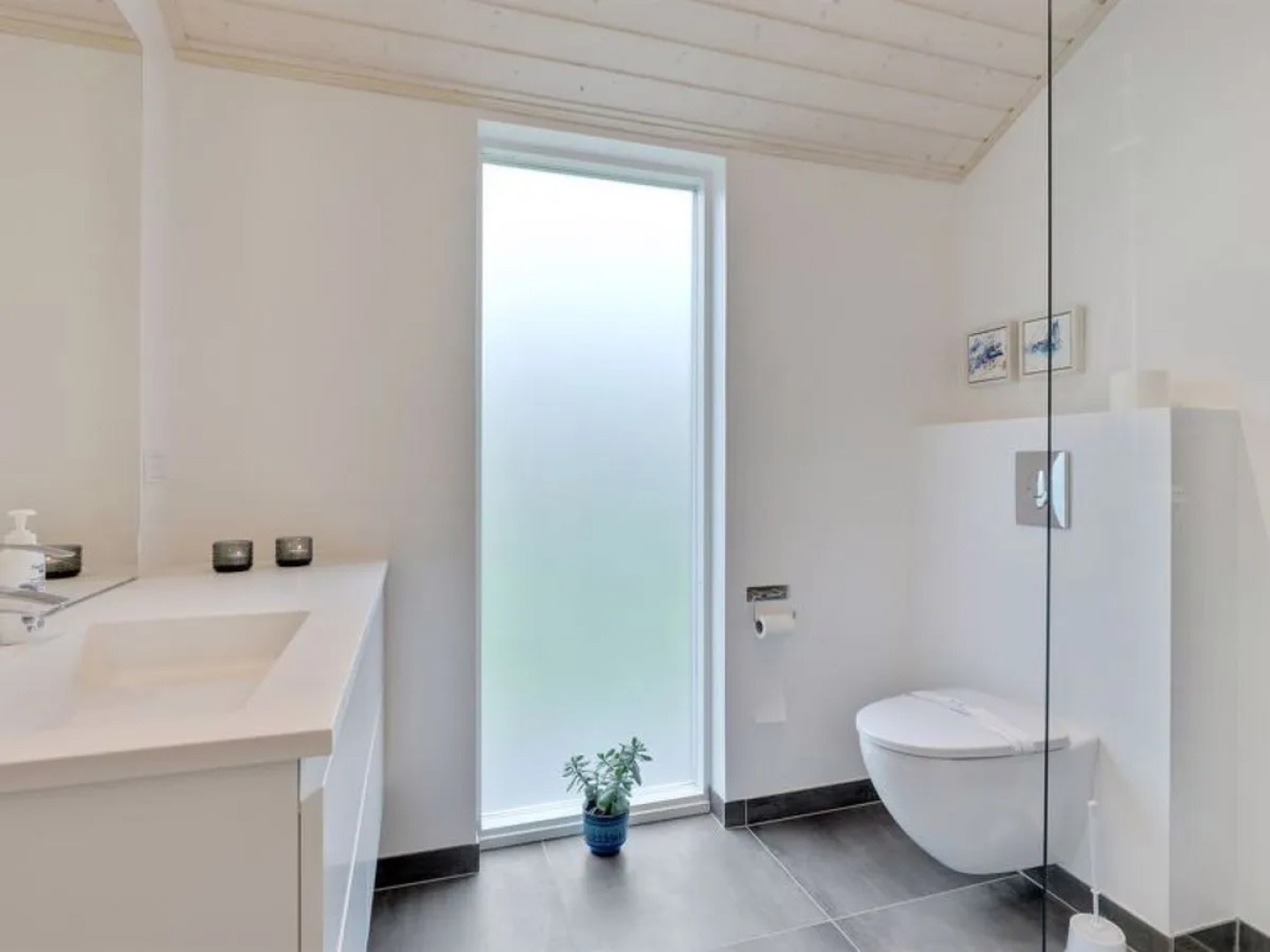 "Suna" - 350m from the sea in Bornholm