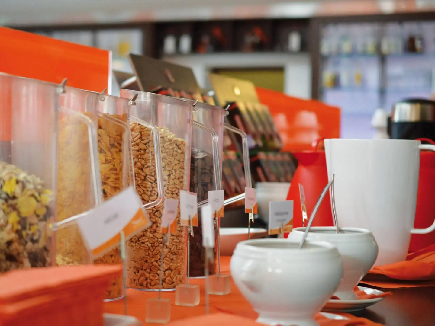 Orange Hotel und Apartments