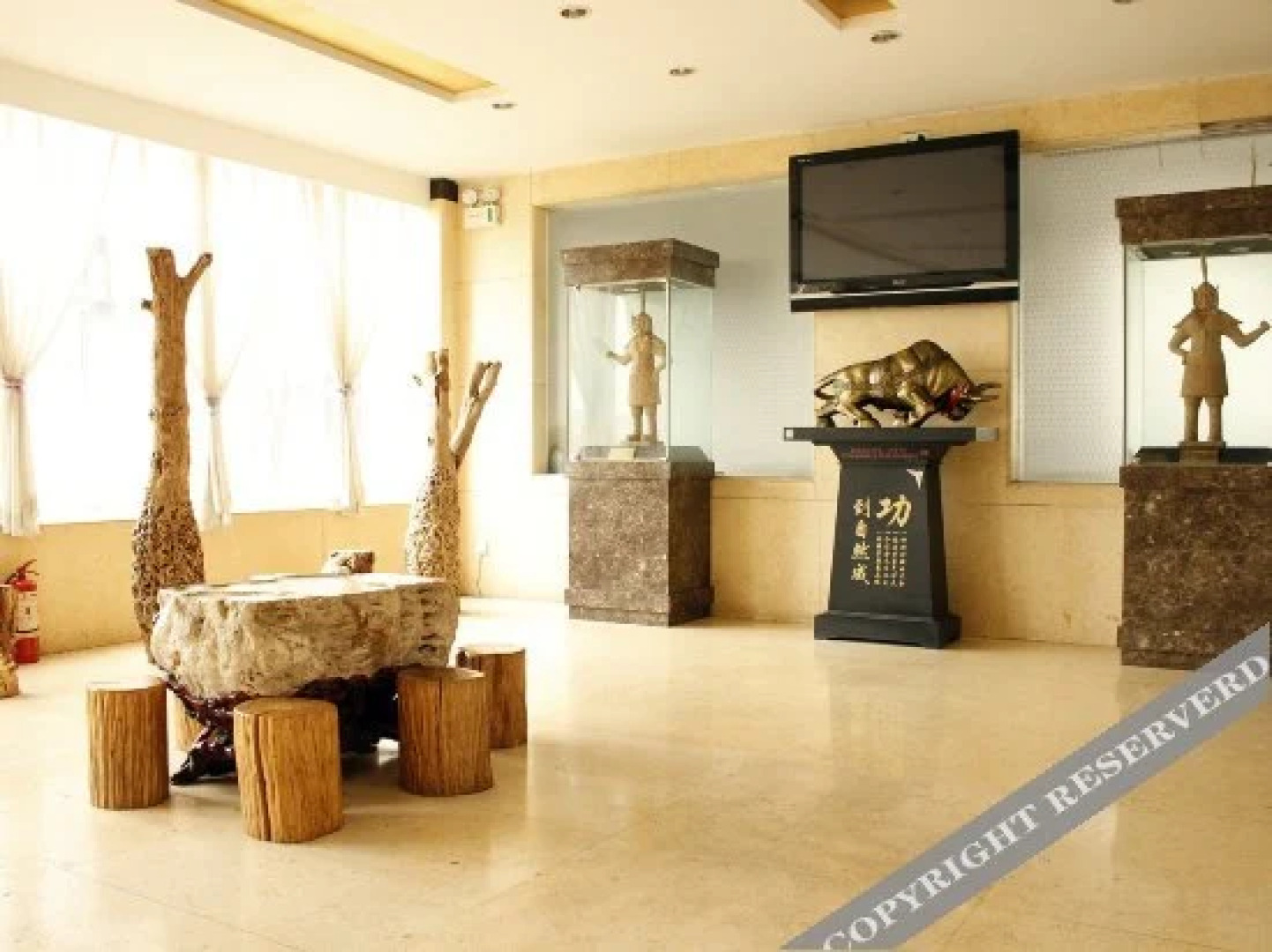 Taigeyuan Business Hotel