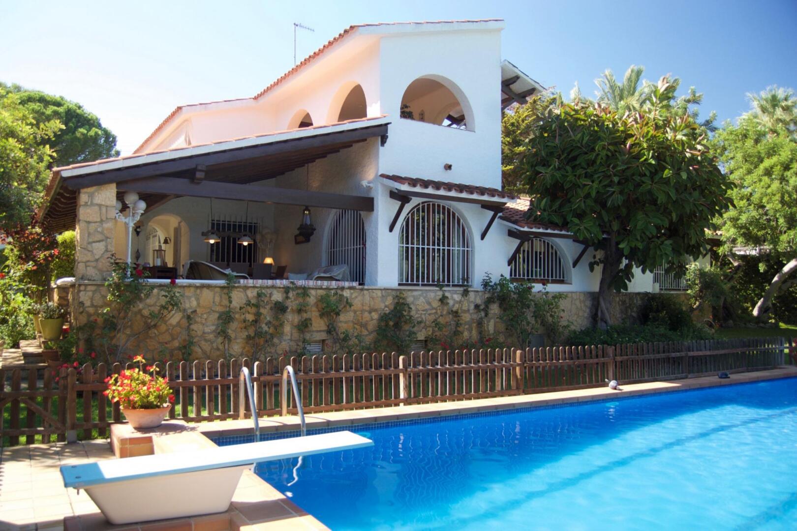 Bfa 44 - Casa Dolors