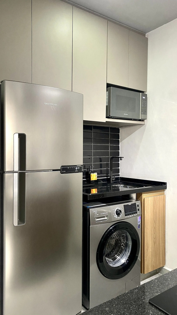 QSA - Anora Spaces - Metropolis Alphaville