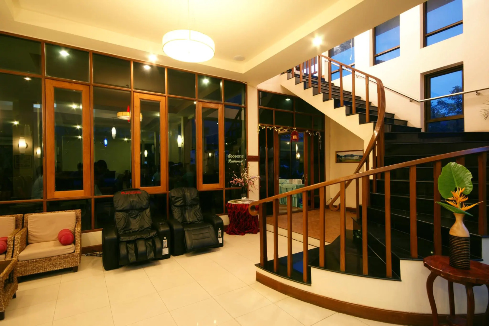 Home and Hill Resort