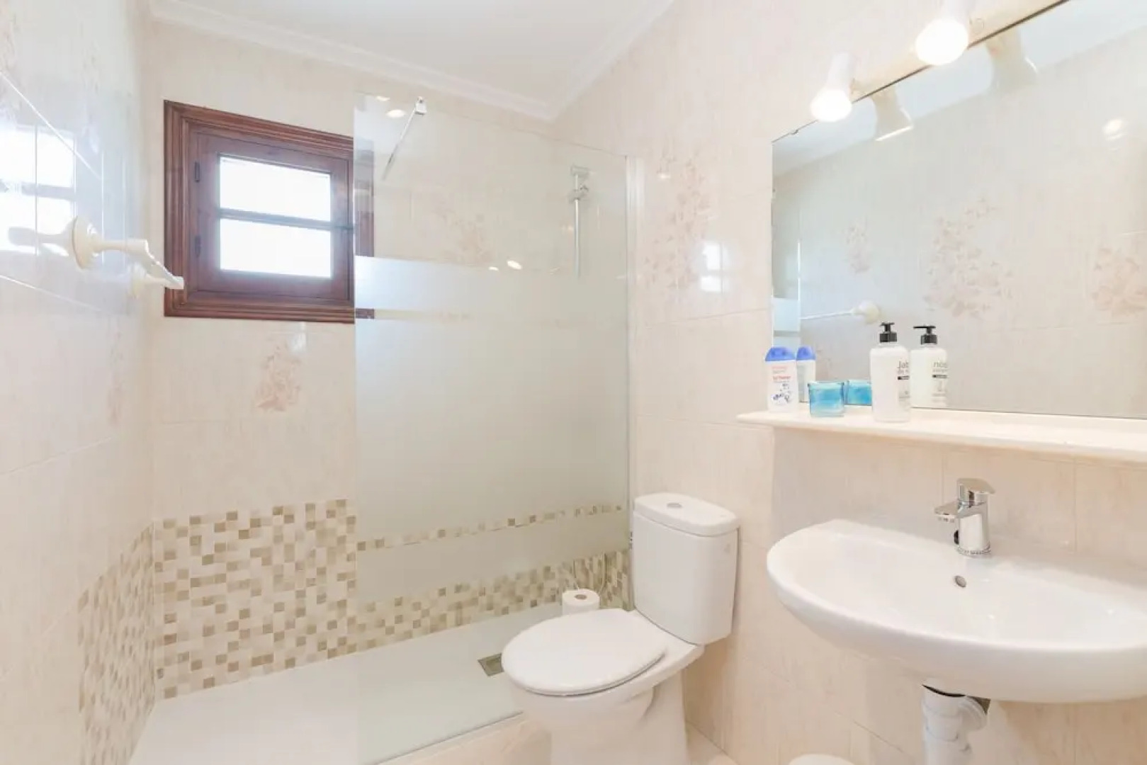 Fidalsa Reminds Ibiza