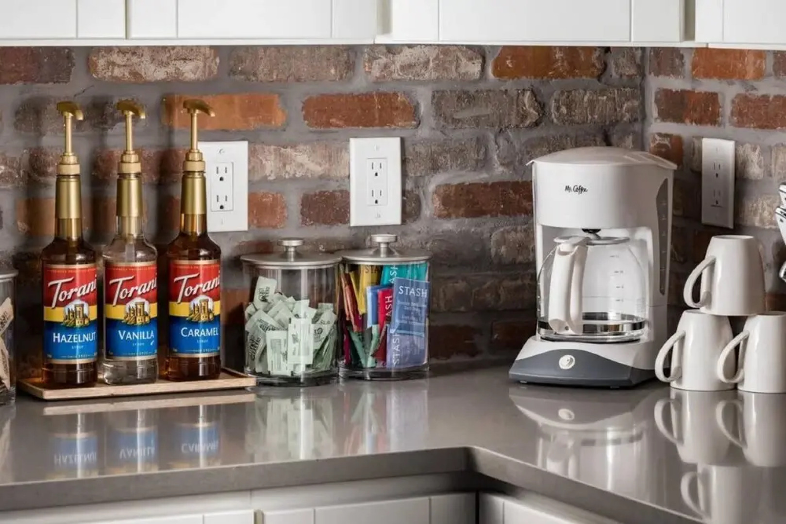 Mountain view Home Spacious Hot Tub Accessible