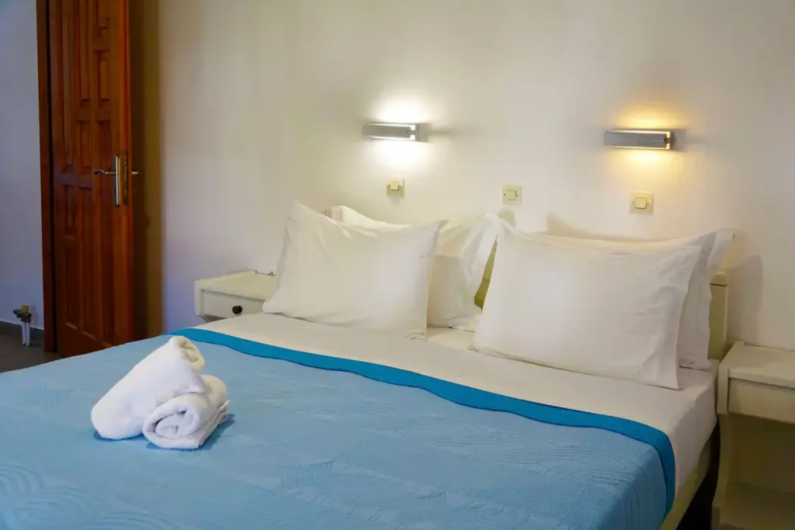 Elena Studios and Apartments