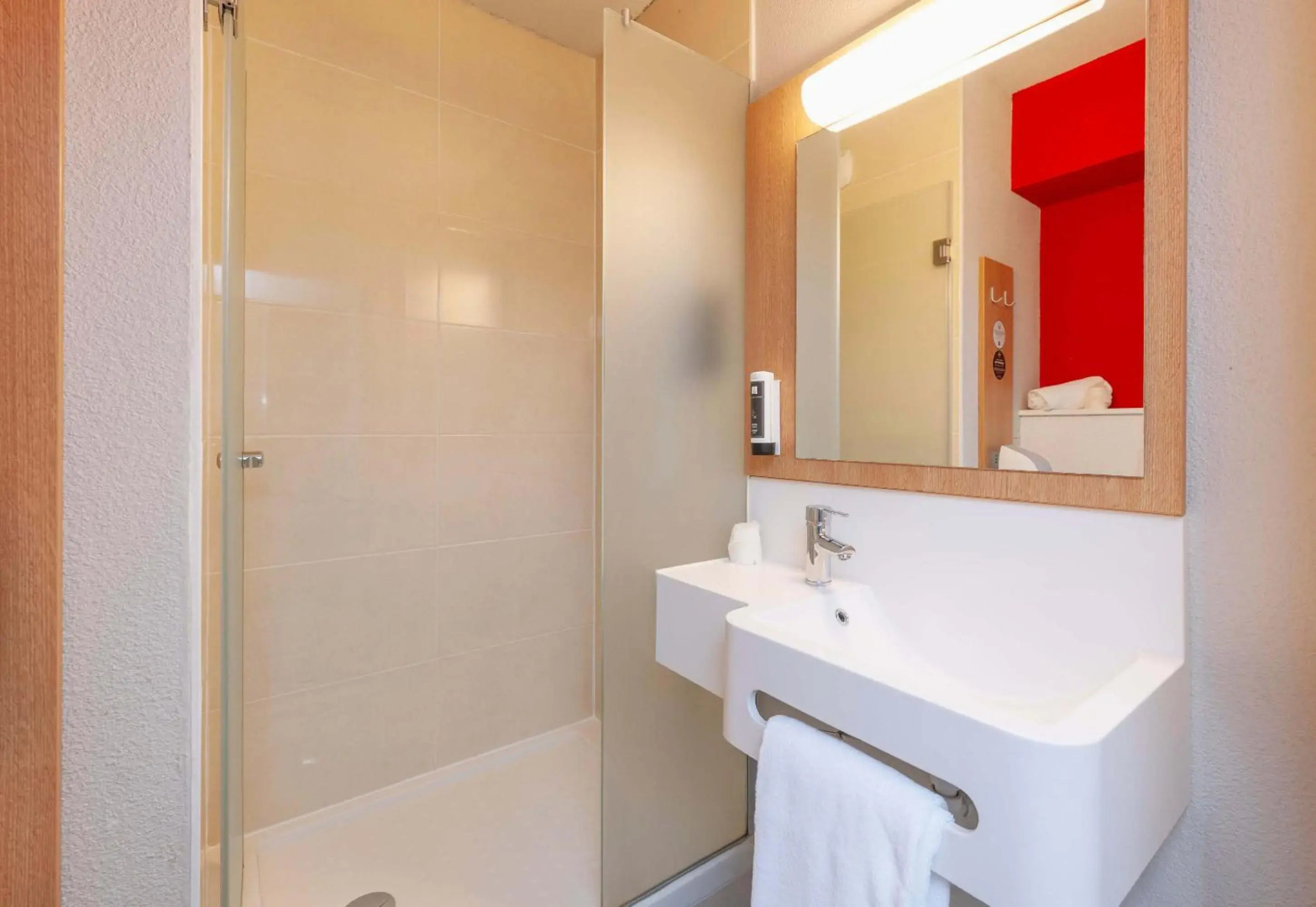 B&B HOTEL Mont De Marsan