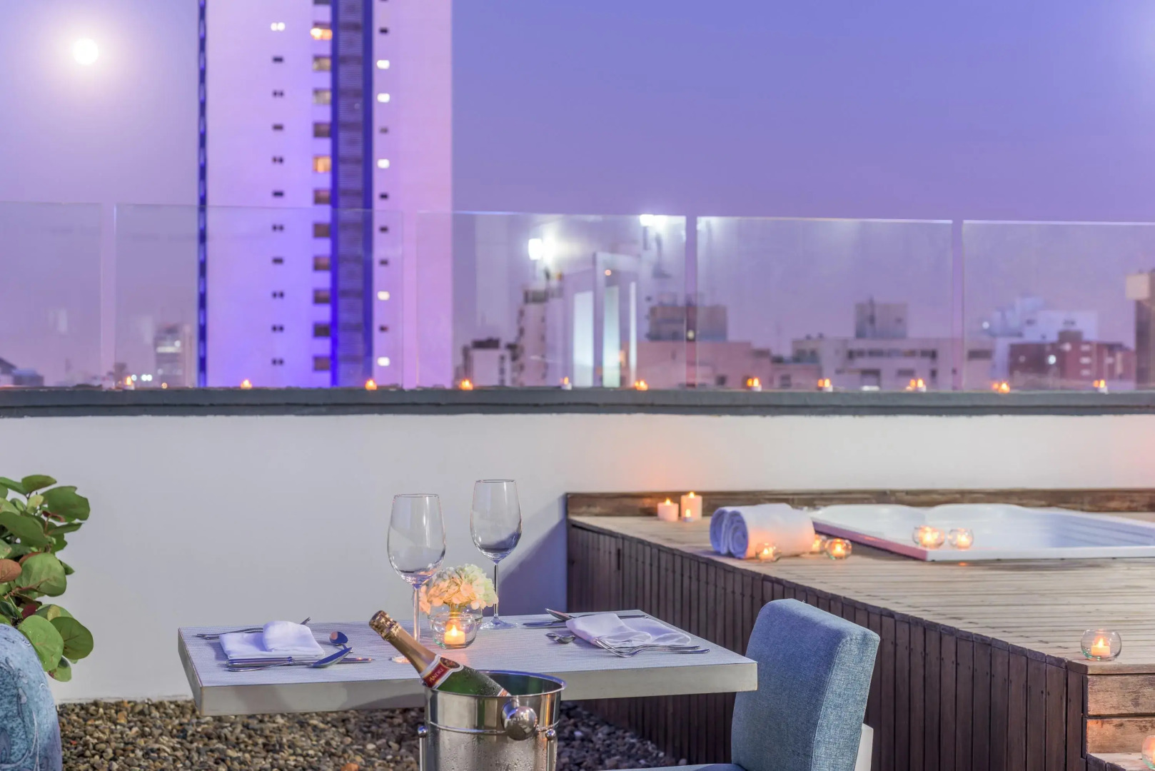 NH Collection Barranquilla Smartsuites Royal