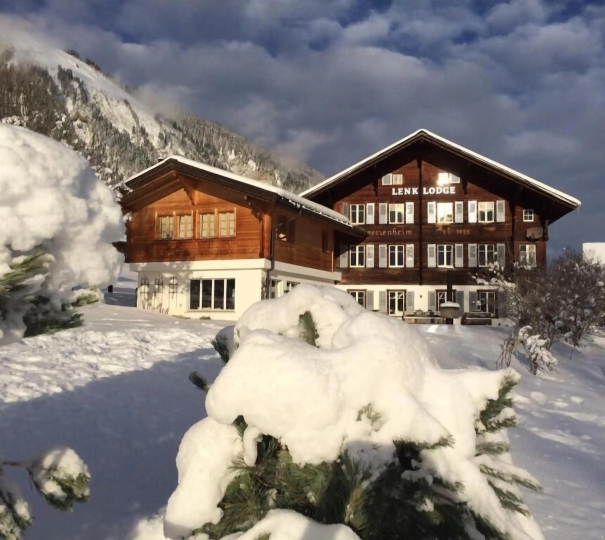 Lenk Lodge